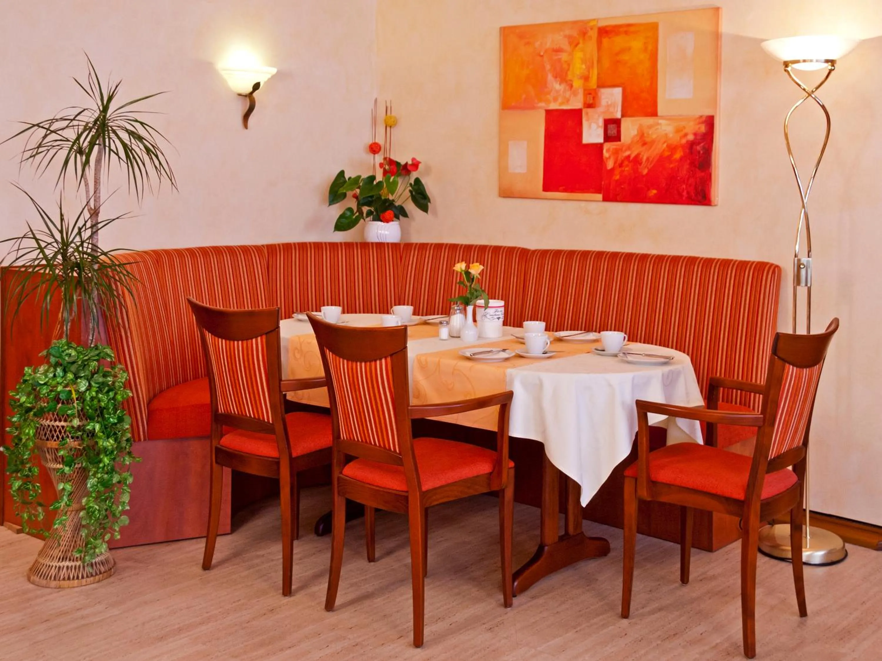 Restaurant/places to eat in Hotel Rosenhof