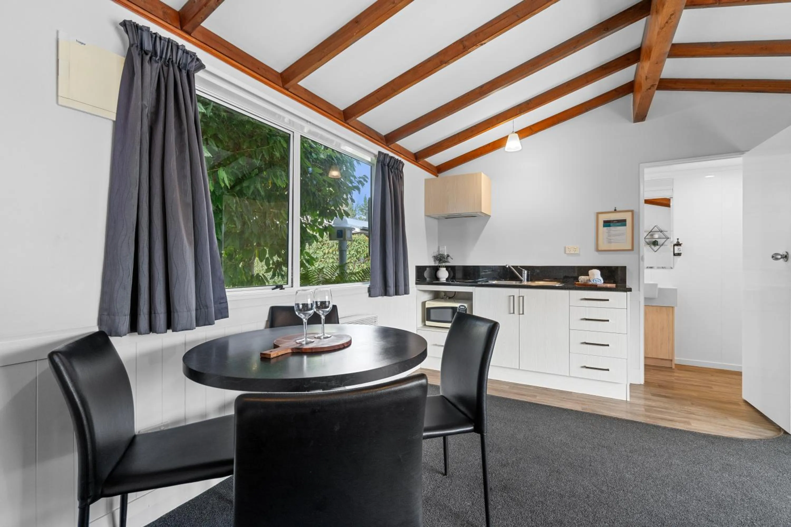 Tasman Holiday Parks - Te Anau