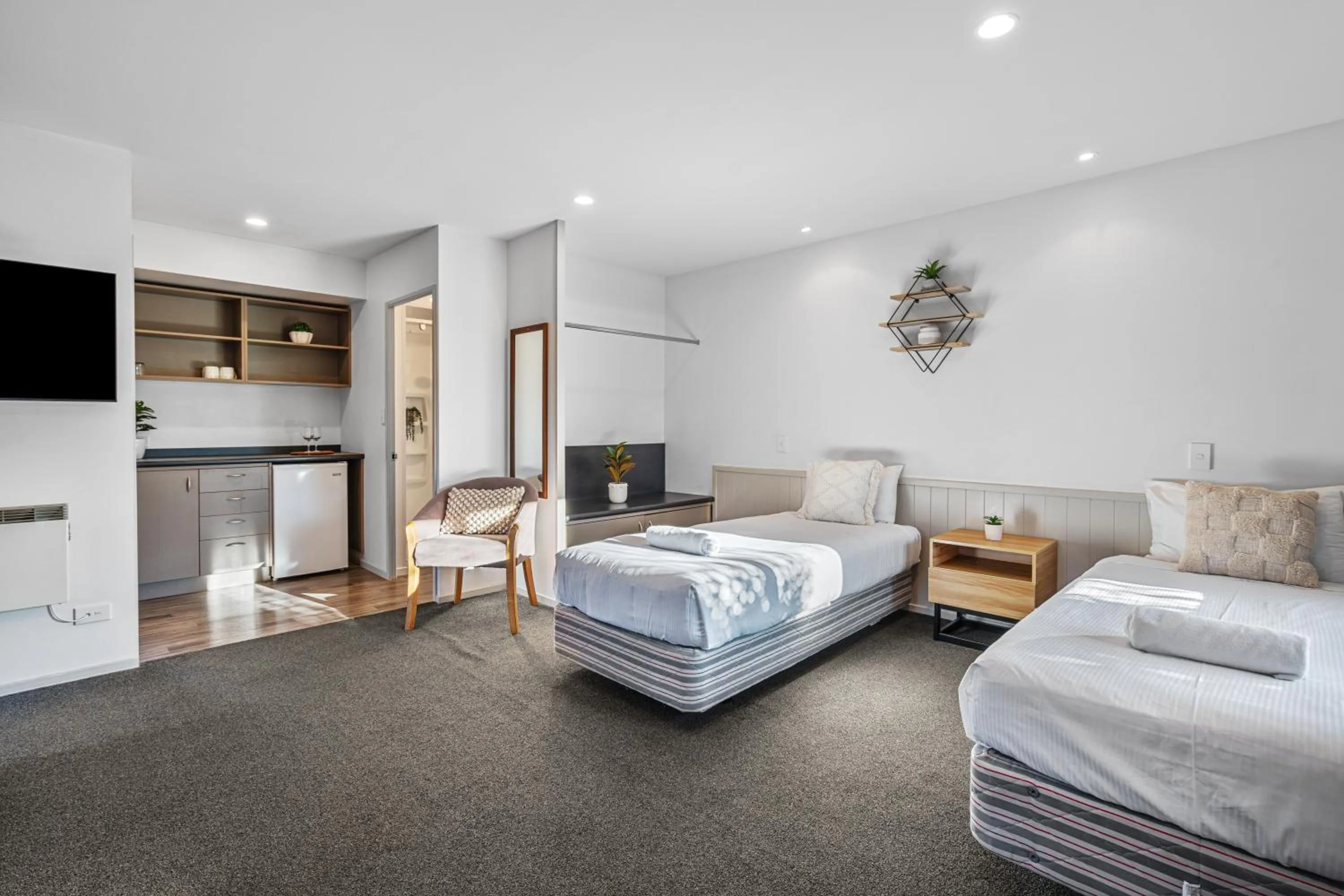 Bed in Tasman Holiday Parks - Te Anau