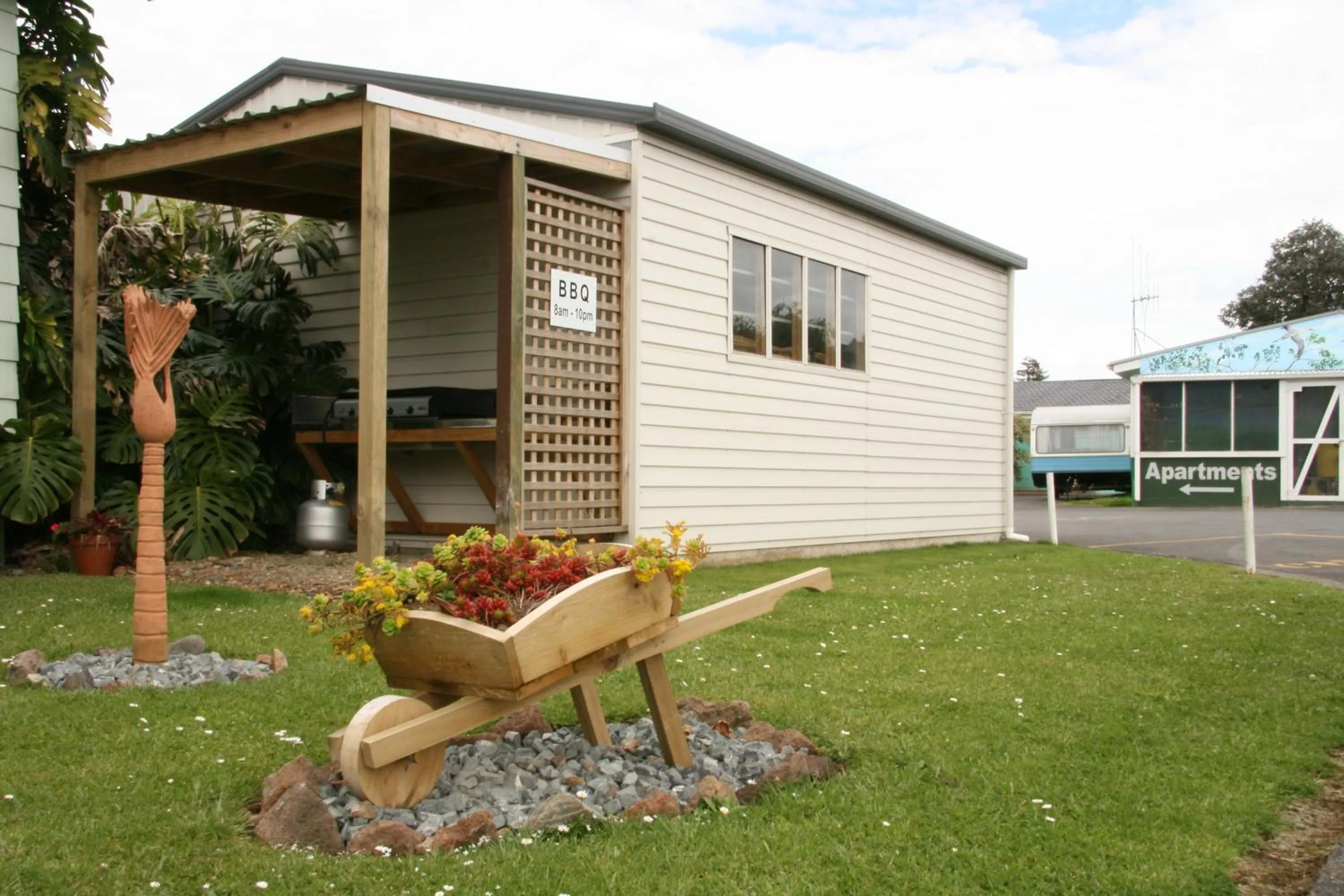 Facade/entrance in Whangarei Central Holiday Park