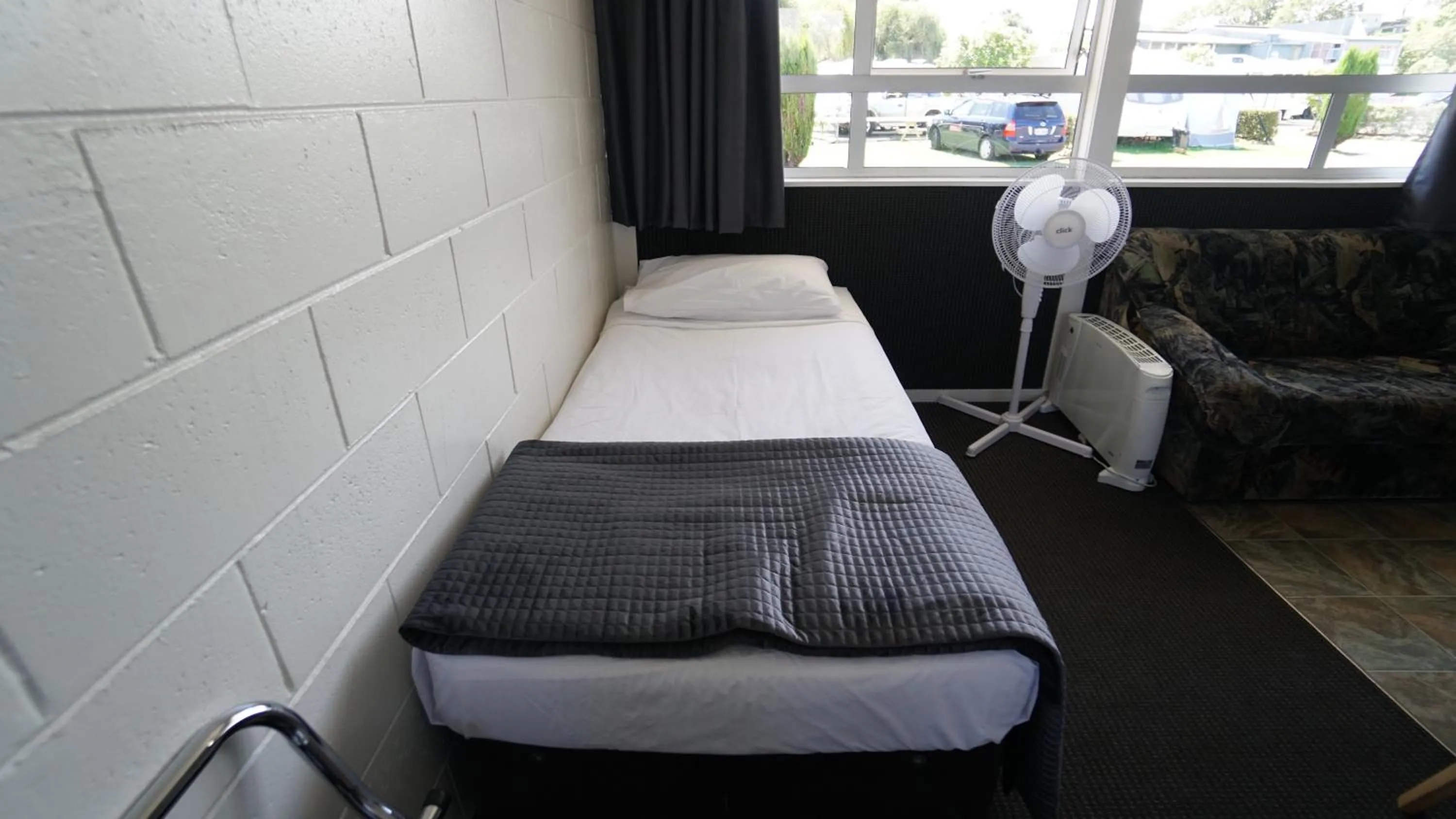 Bed in Whangarei Central Holiday Park