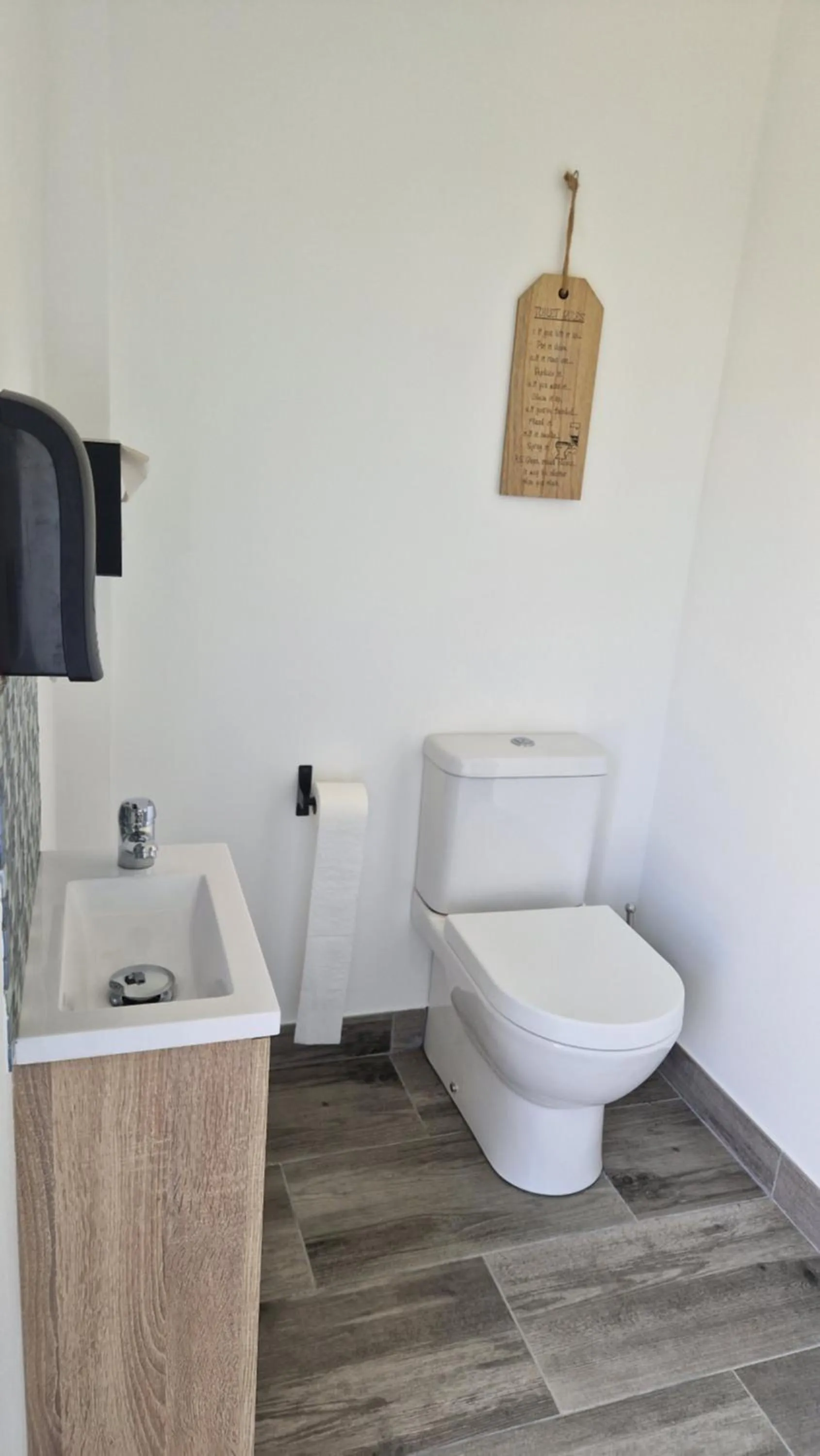 Toilet in Beachwalk guesthouse