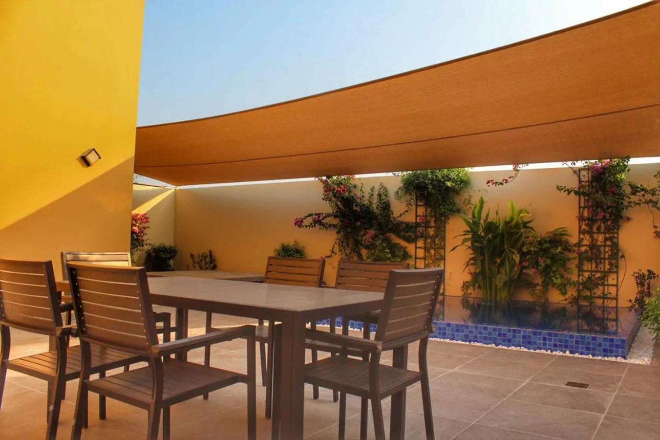 Patio in Jaw Resort & Spa