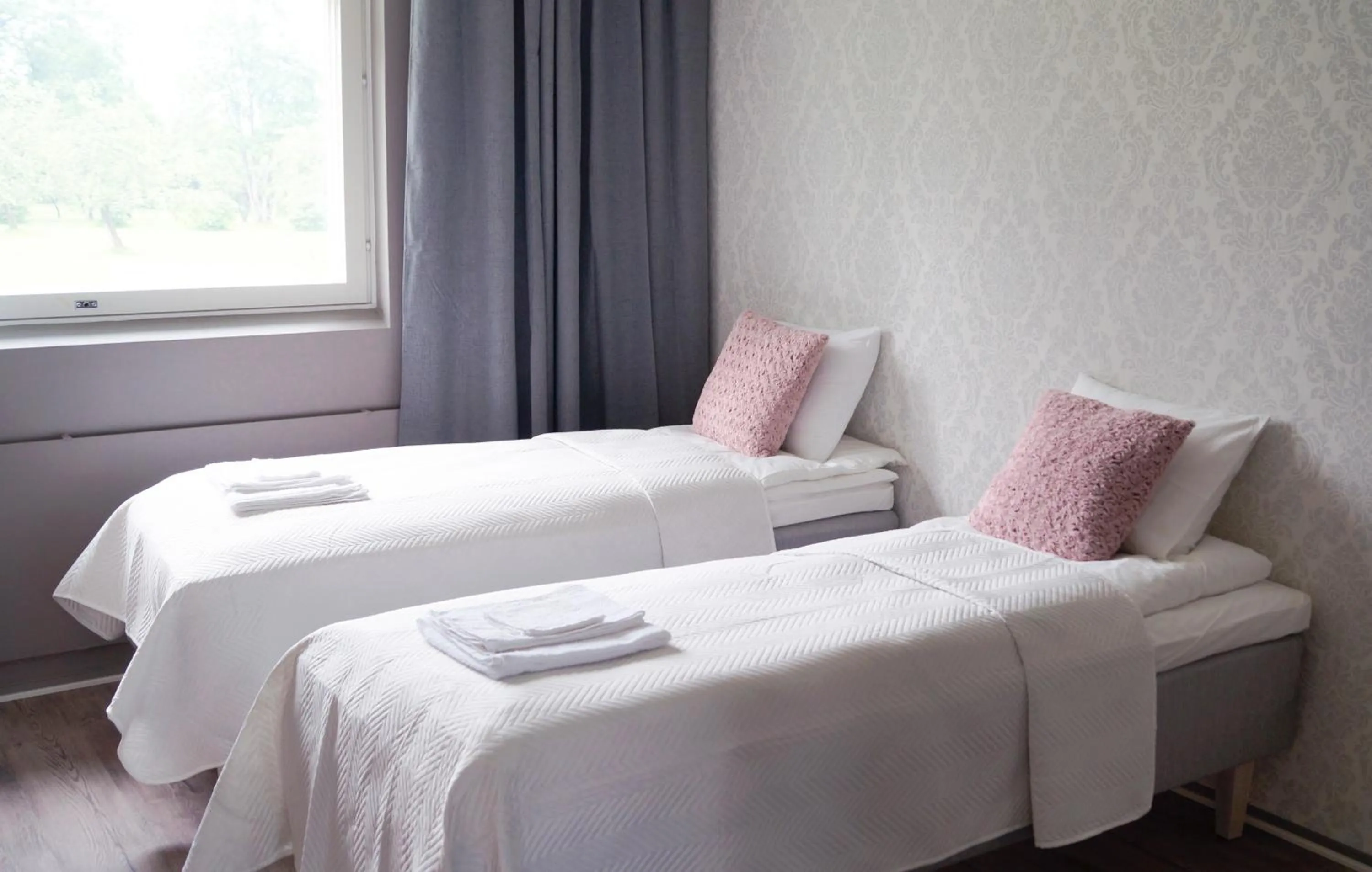 Photo of the whole room, Bed in Kartanomajoitus Sofia & Angelique