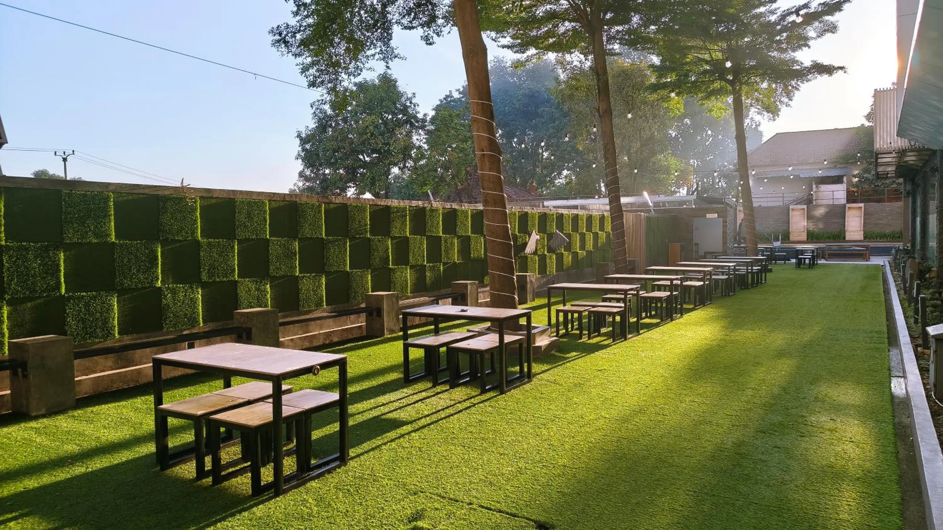 Garden view in Yasmin Hotel Karawaci