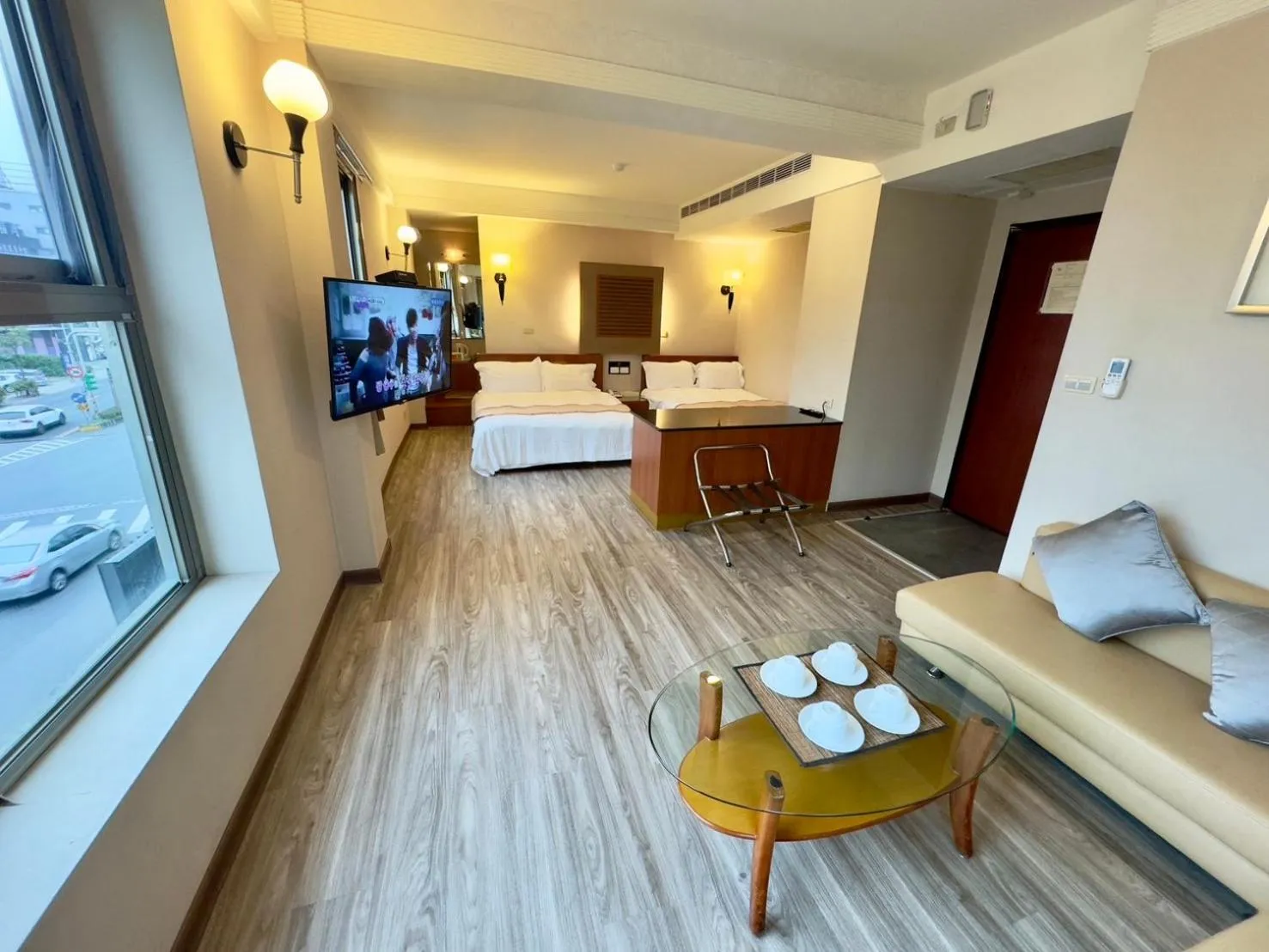 Bed in Tian Long Hotel