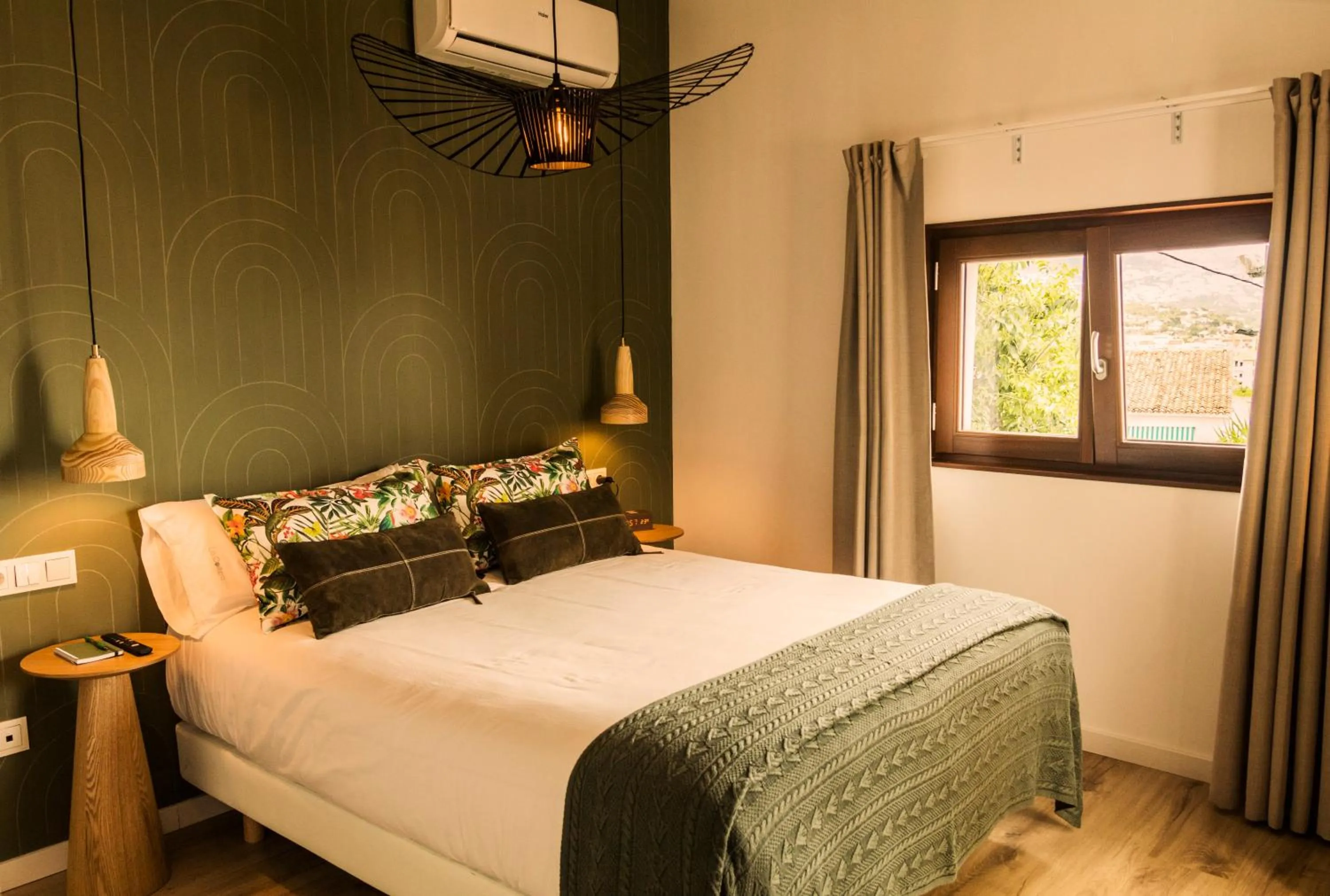 Bed in Hostal del vino LA COSTERA