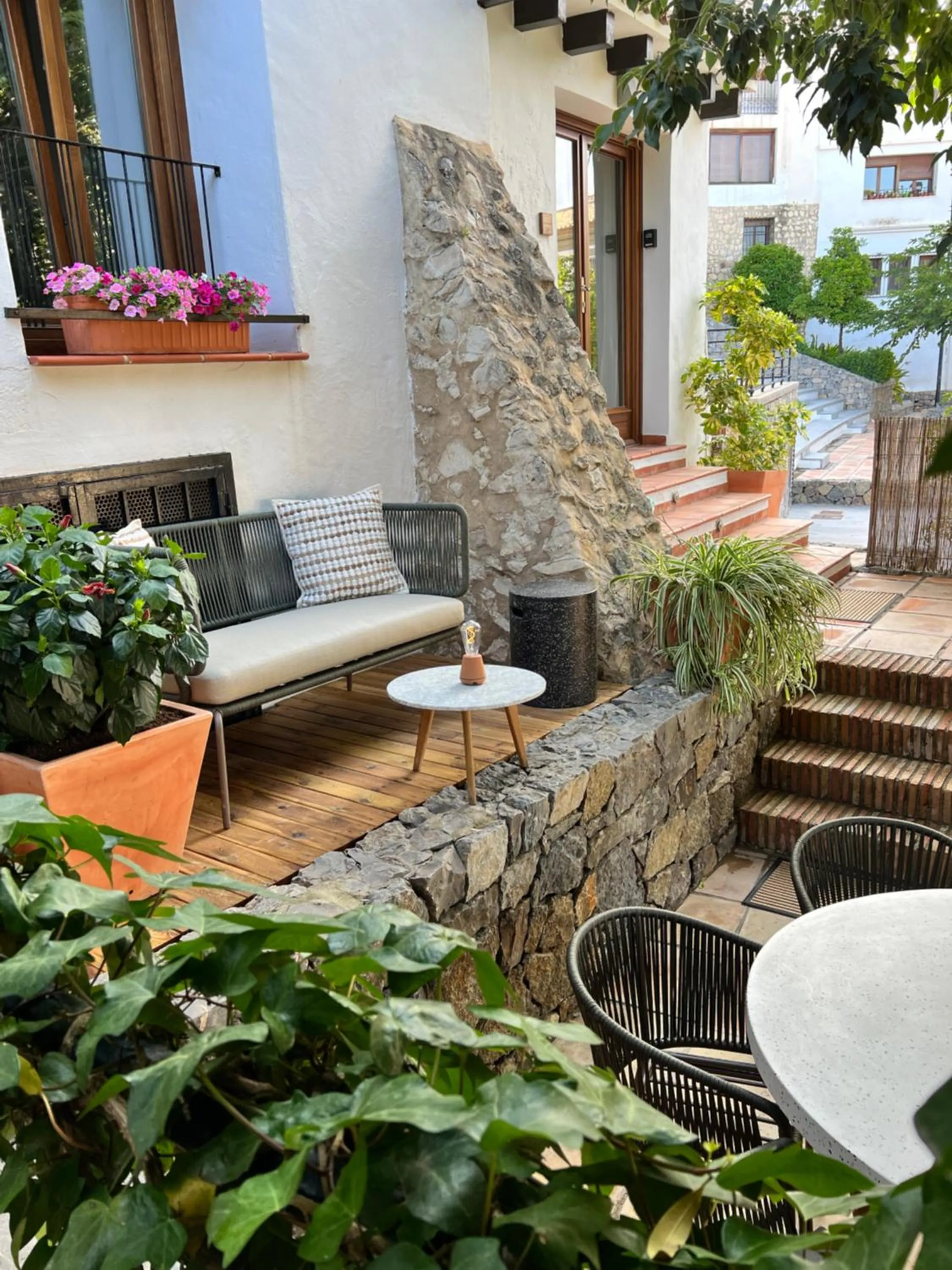 Restaurant/places to eat in Hostal del vino LA COSTERA