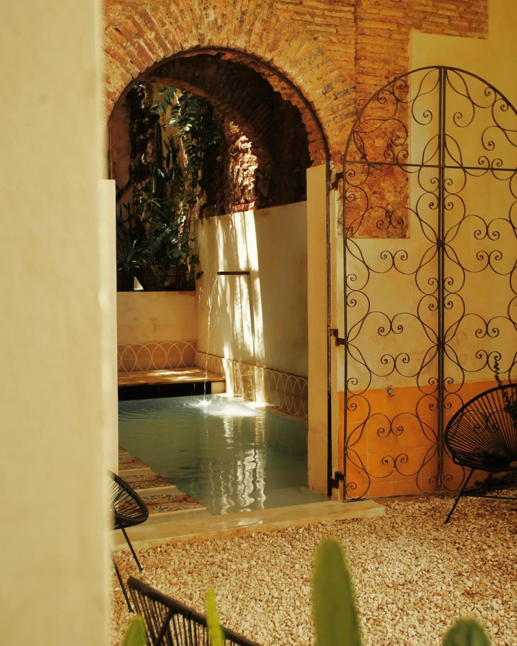 Patio in FIXIE LOFTS - Colonial Villa Suites with Pool