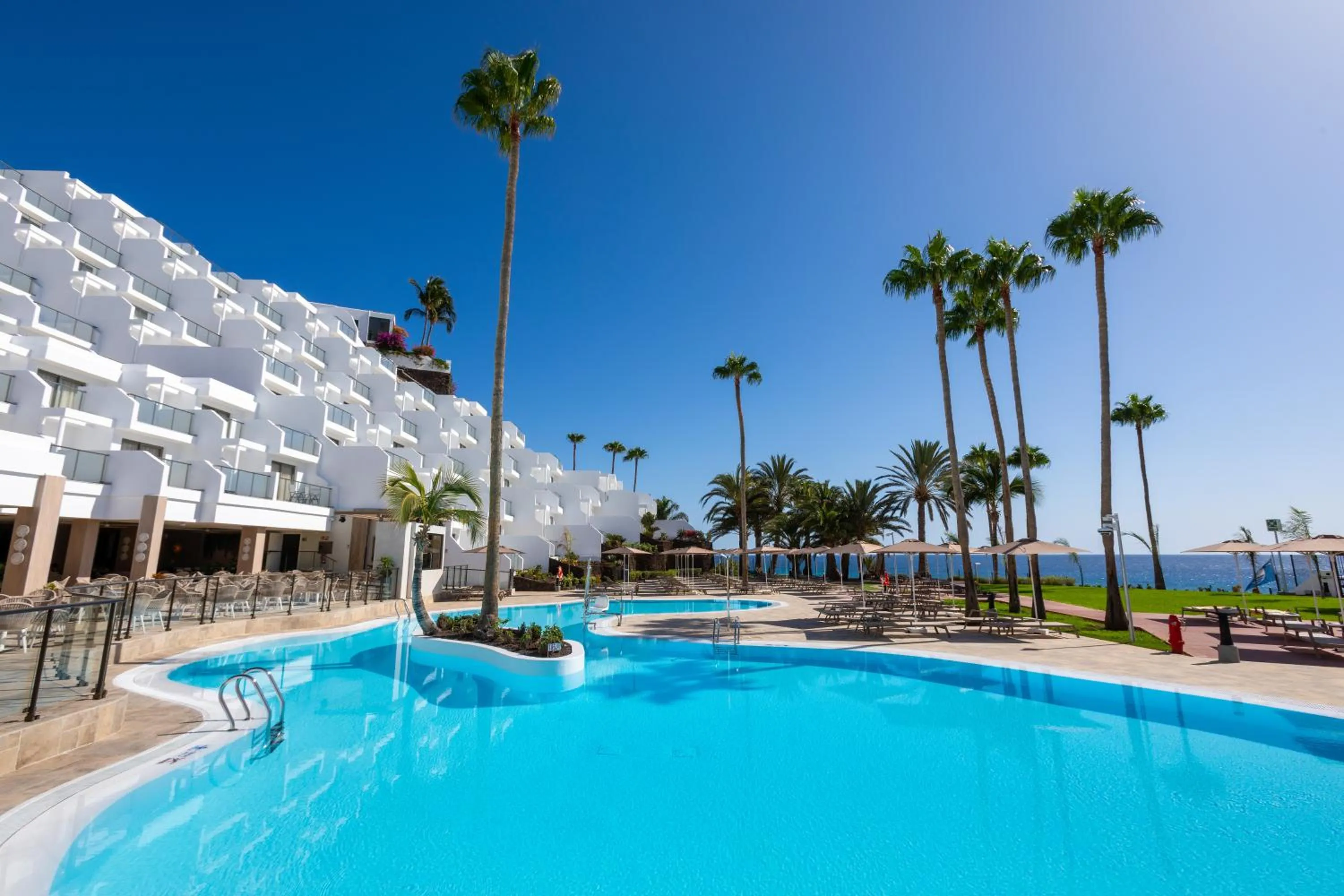 Property building in Hotel Riu Palace Calypso - Adults Only