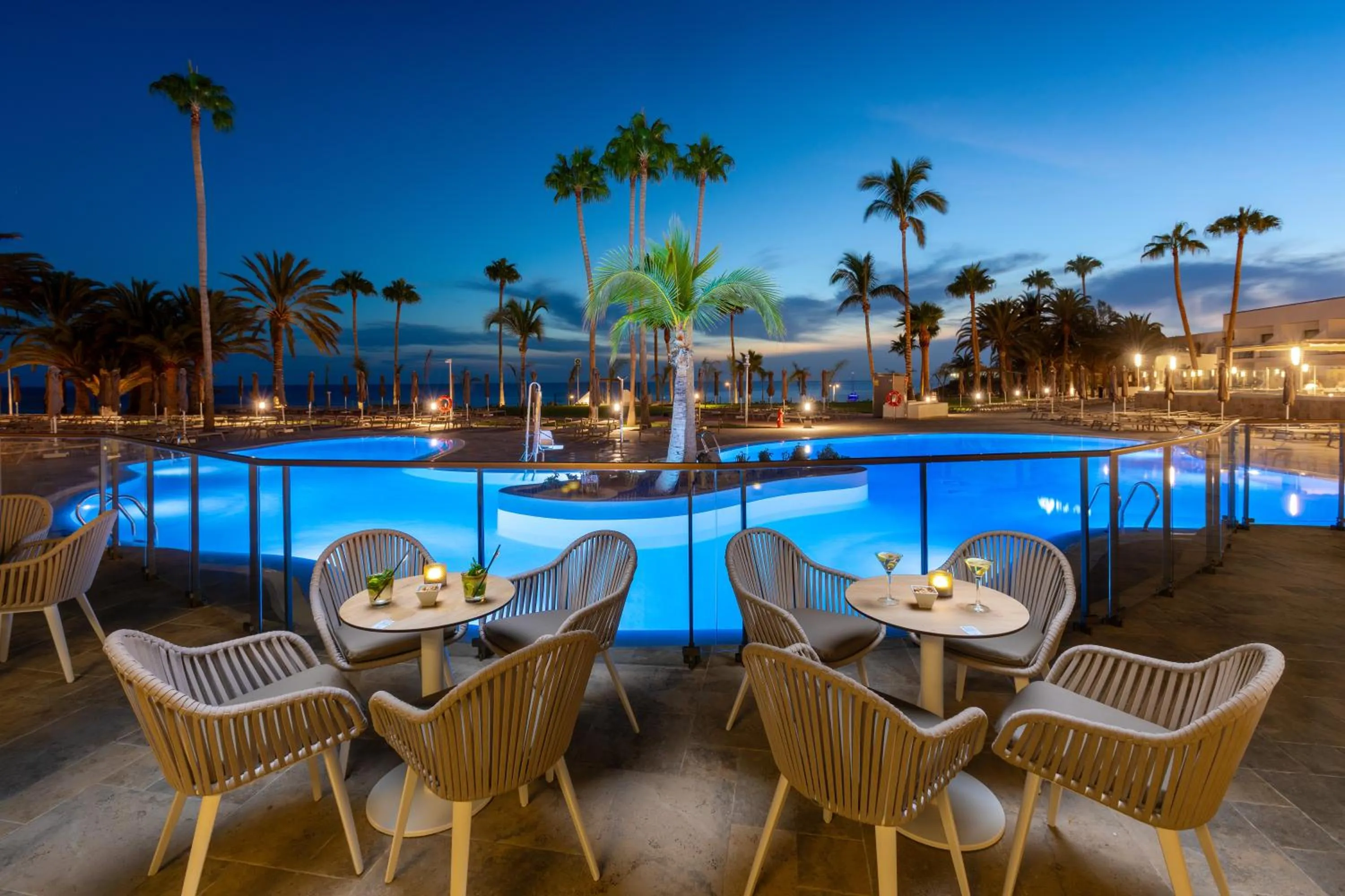 Dining area in Hotel Riu Palace Calypso - Adults Only