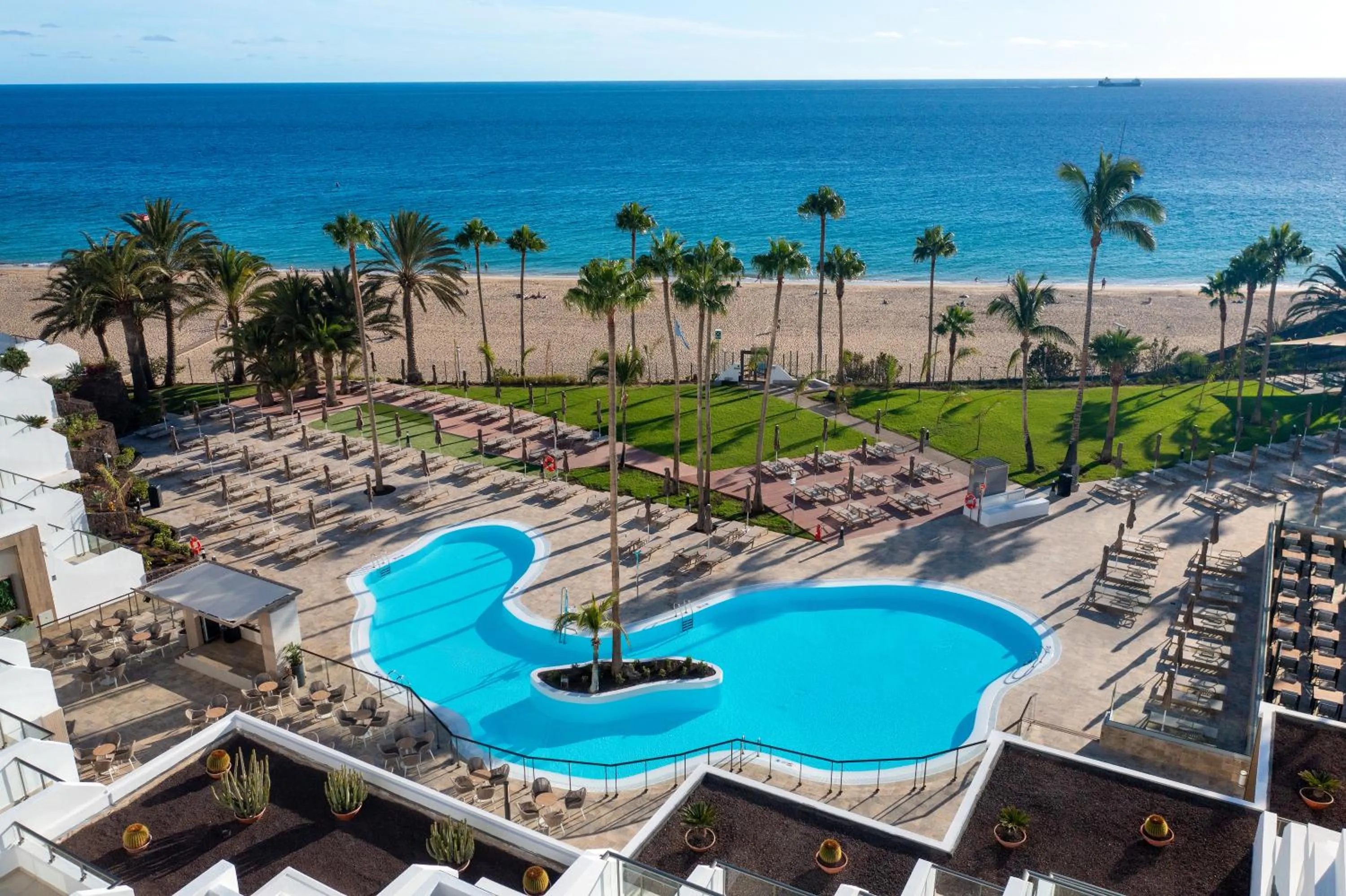 Beach in Hotel Riu Palace Calypso - Adults Only