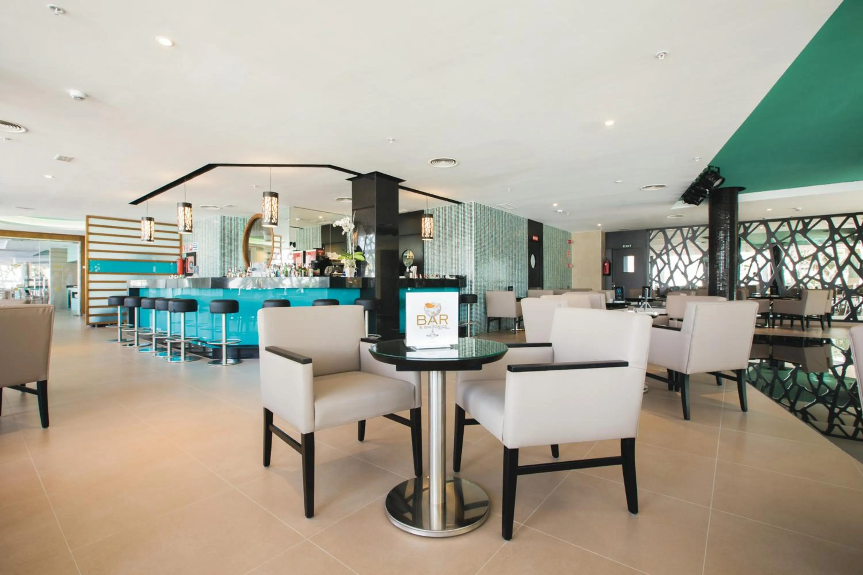 Lounge or bar in Hotel Riu San Francisco - Adults Only