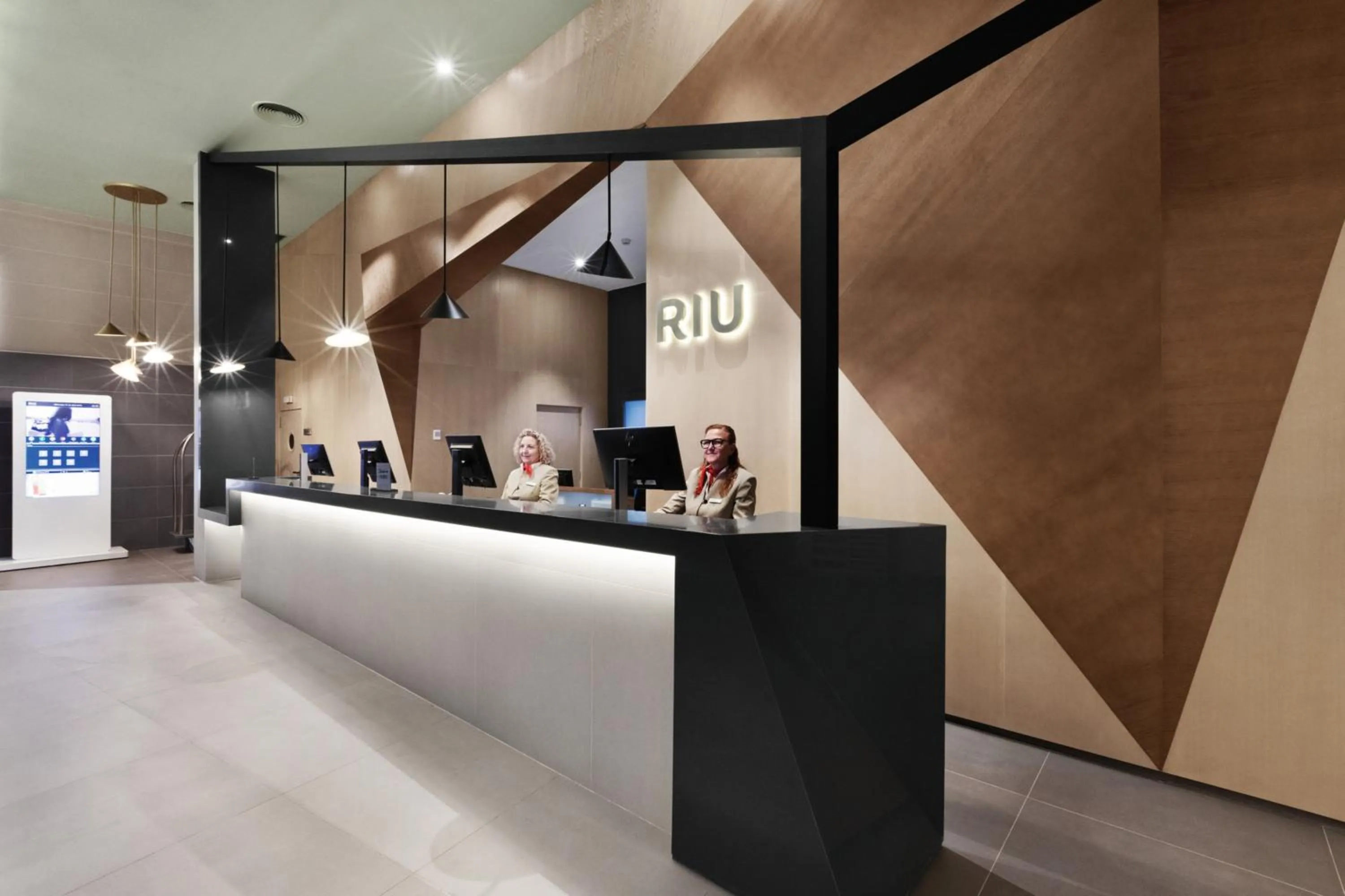 Staff in Hotel Riu Playa Park - 0'0 All Inclusive