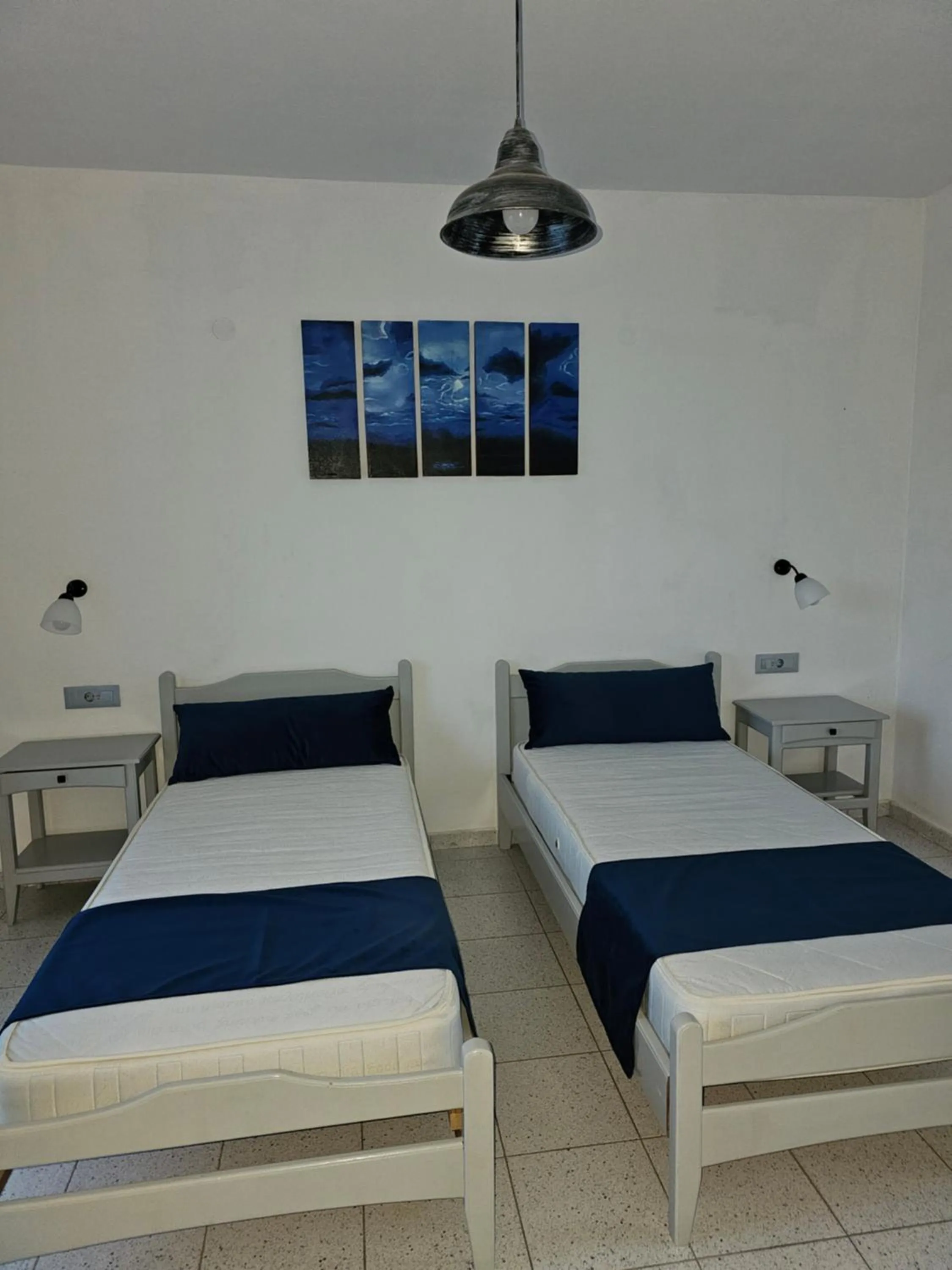 Bed in Lisabeth Apartments