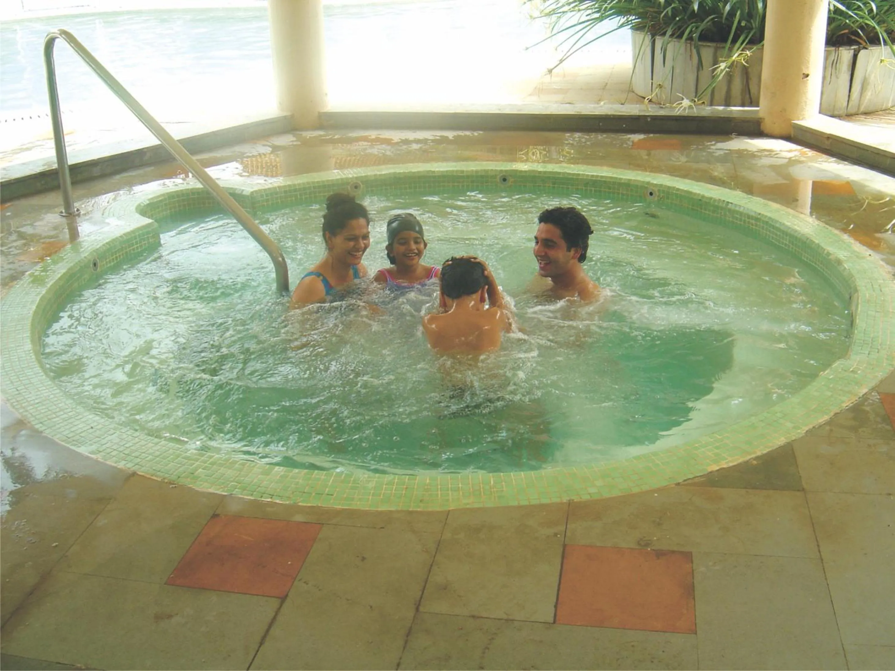 Spa and wellness centre/facilities in The Retreat Hotel & Convention Centre