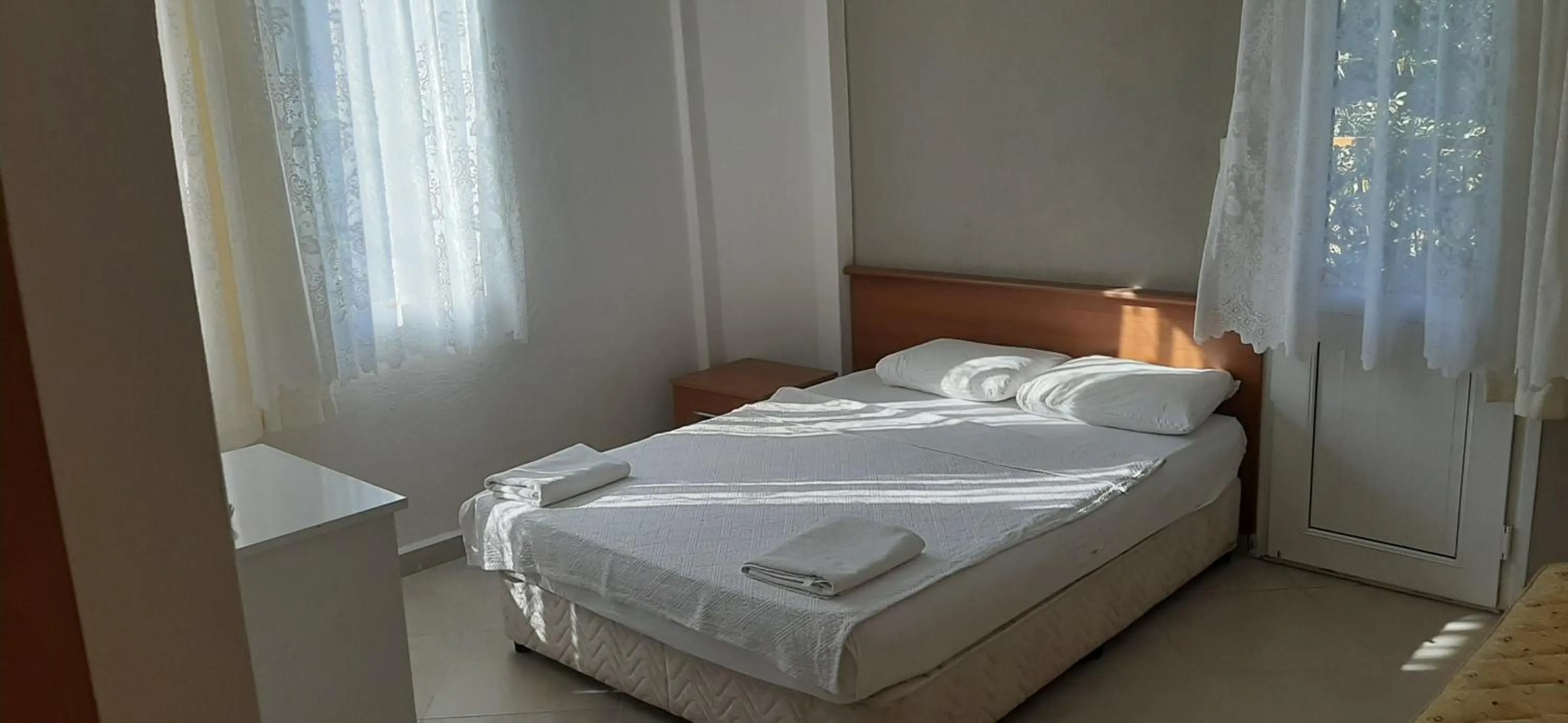 Photo of the whole room in Everest Apart Hotel