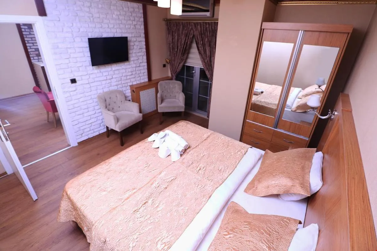 Bed in Marvell City Otel