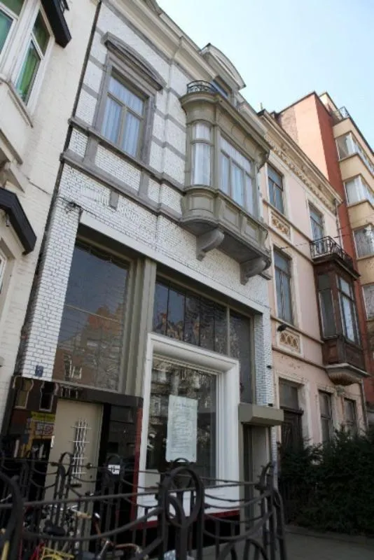 Facade/entrance in B&B Expo 13