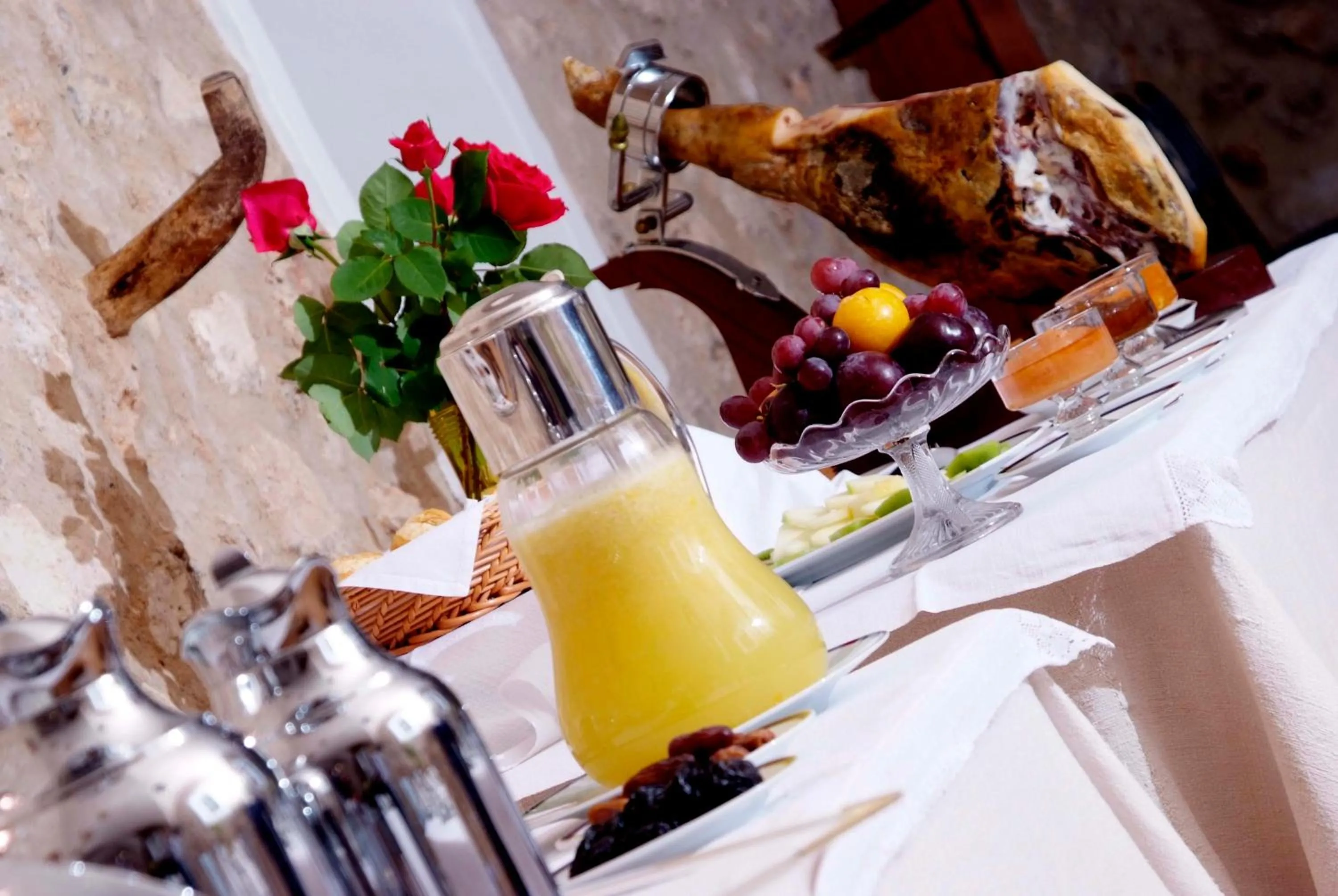 Food and drinks in Hotel Son Cosmet