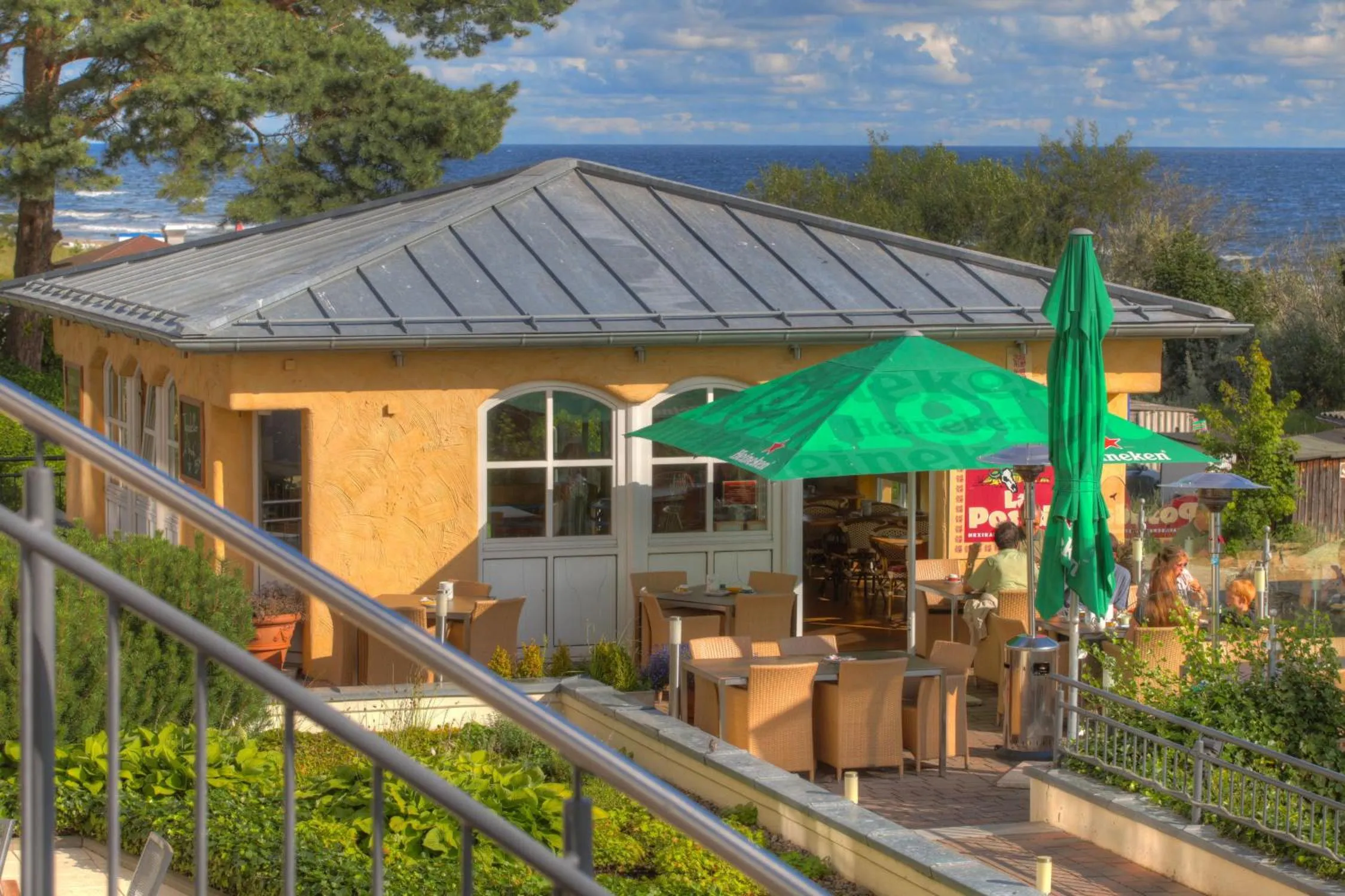 Restaurant/places to eat in SEETELHOTEL Ostseeresidenz Bansin