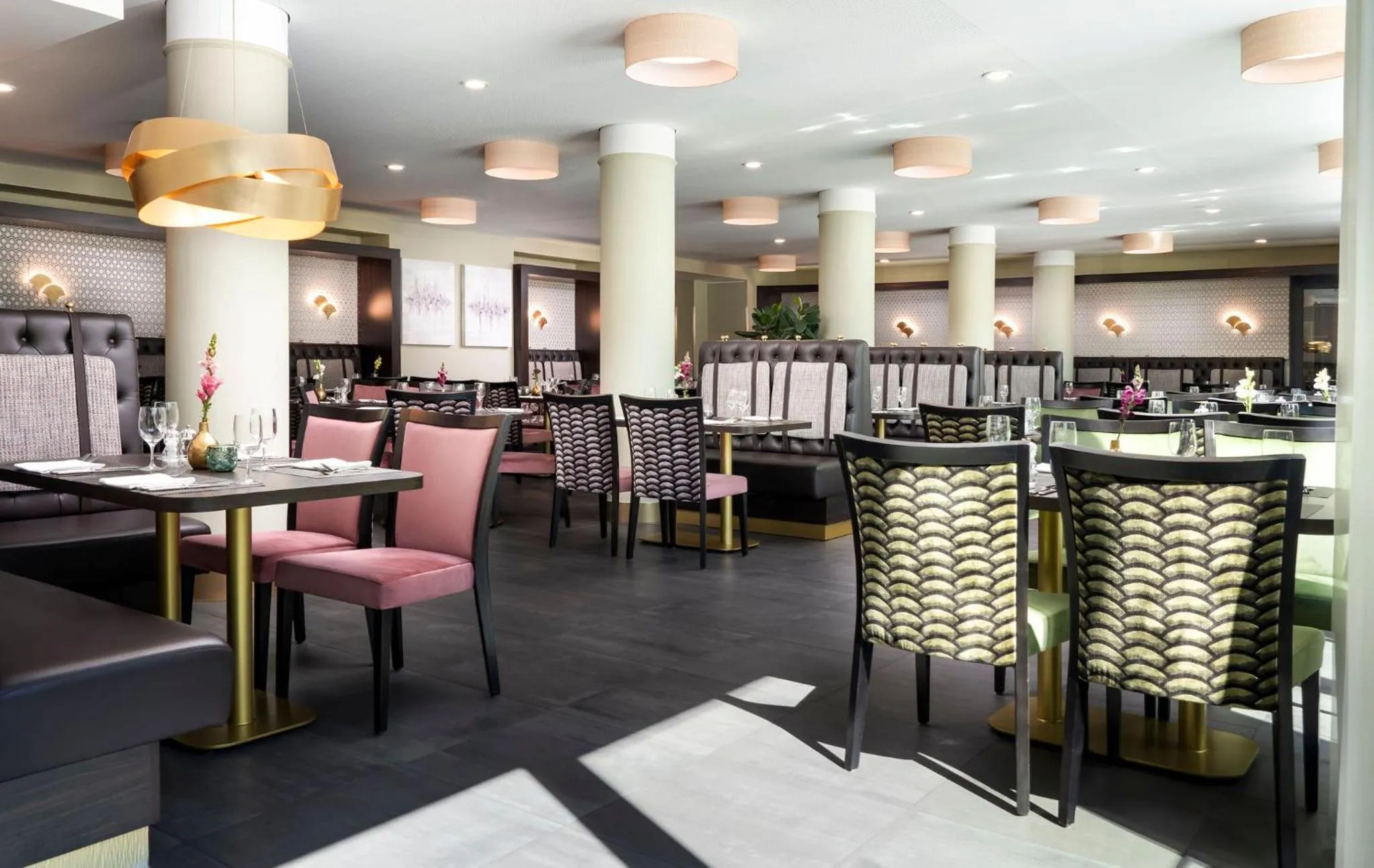 Restaurant/places to eat in Stadthotel am Römerturm