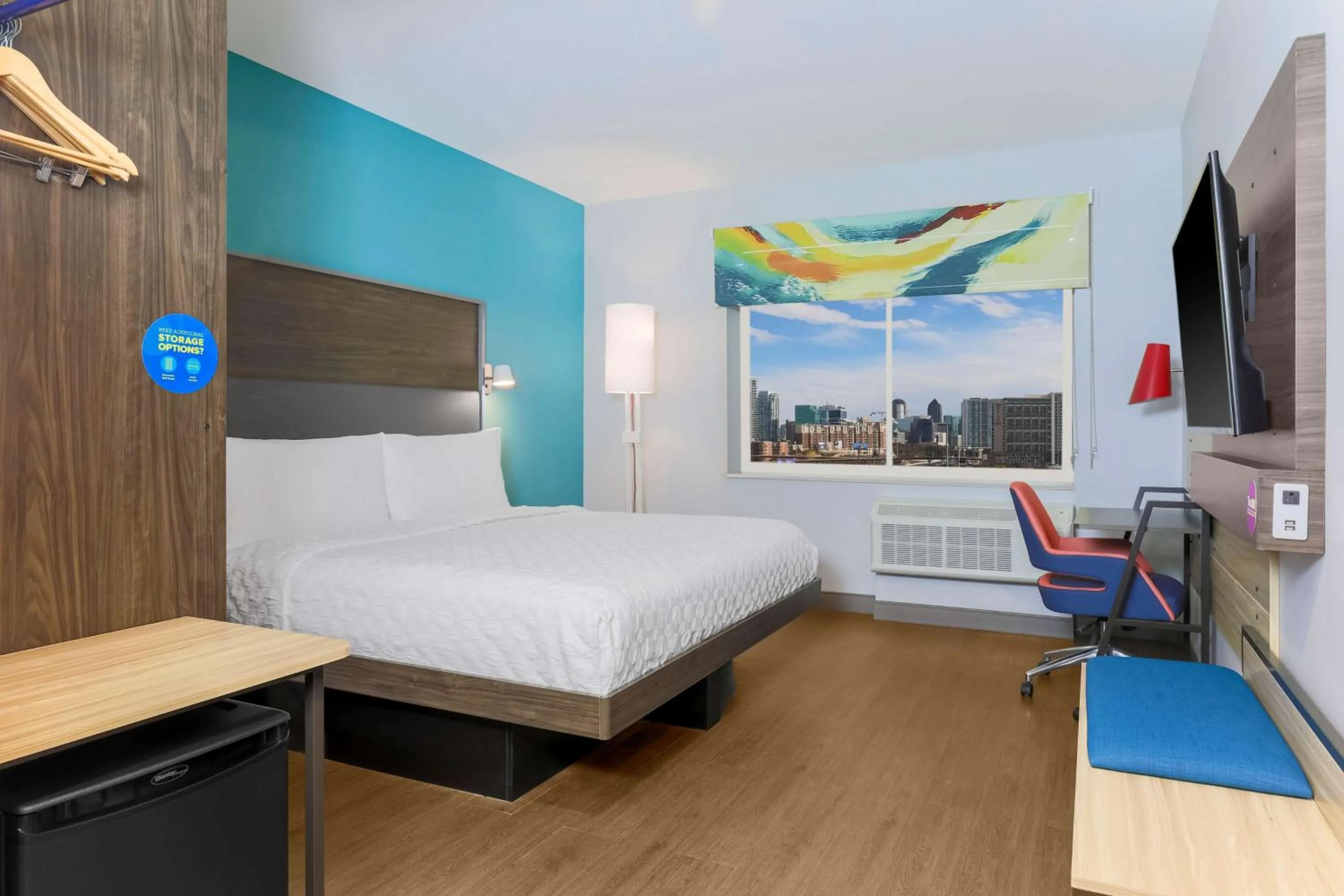 Bedroom, Bed in Tru By Hilton Dallas Market Center