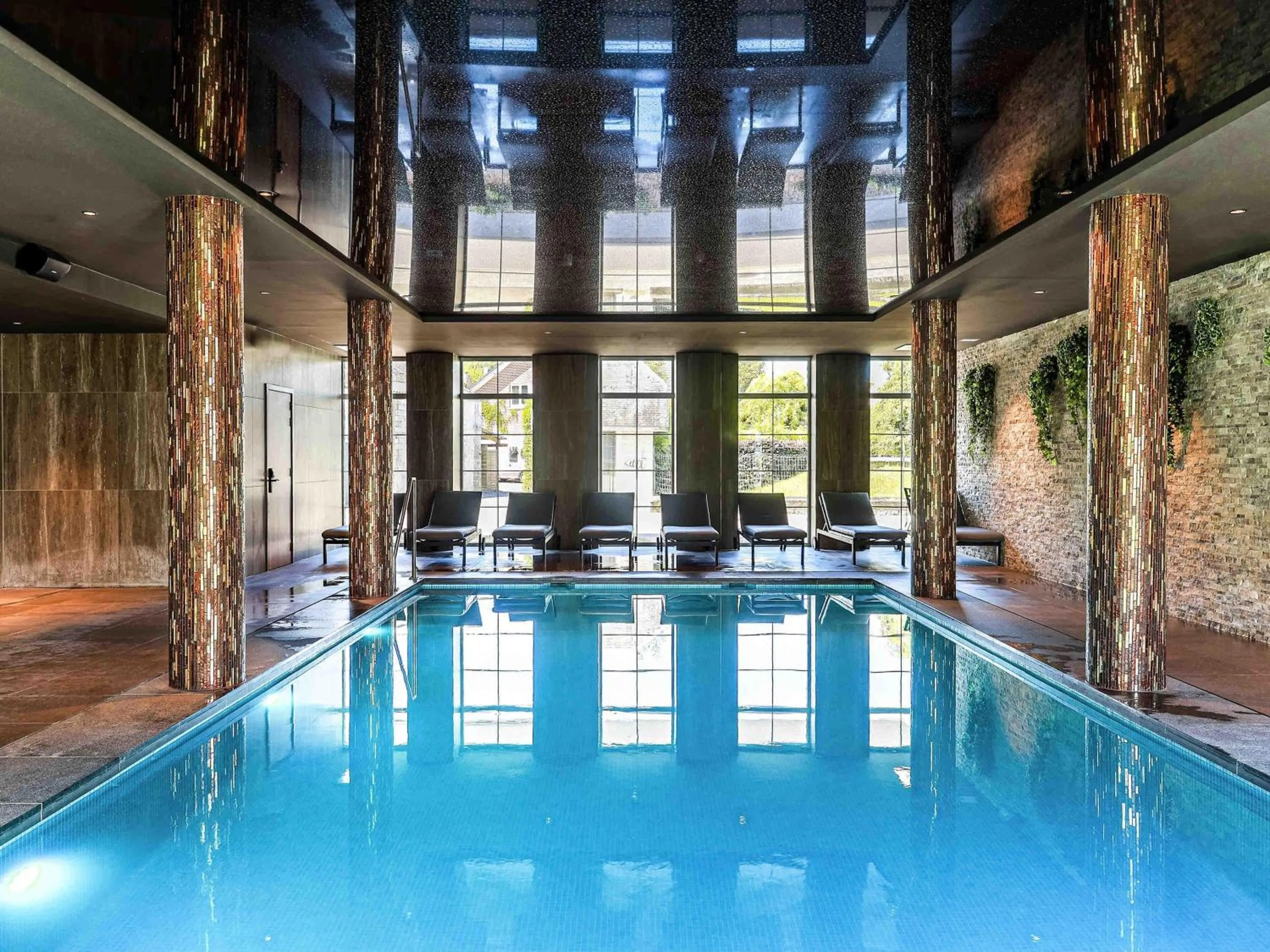 Pool view in Mercure Han-sur-Lesse