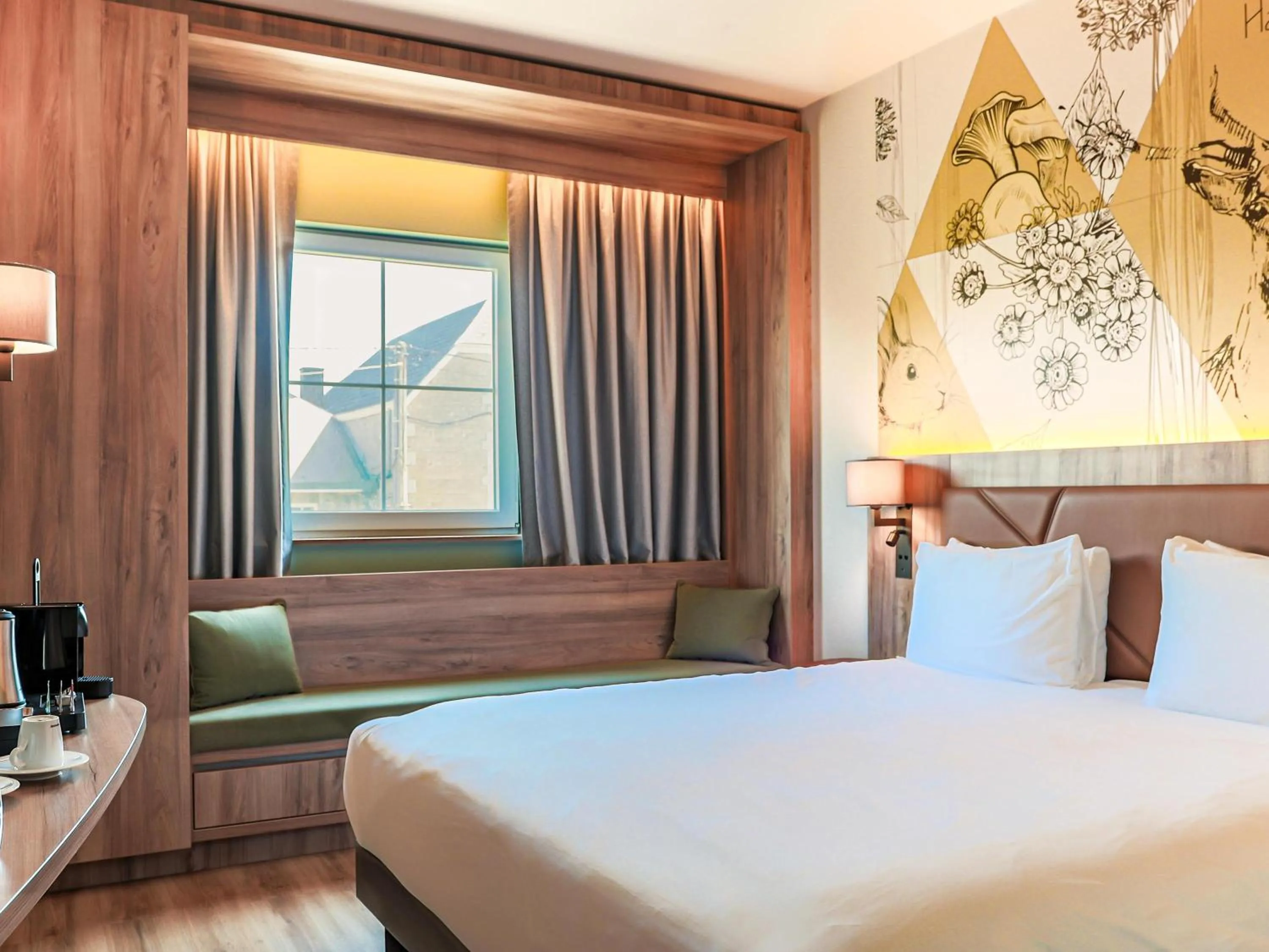 Bedroom, Bed in Mercure Han-sur-Lesse