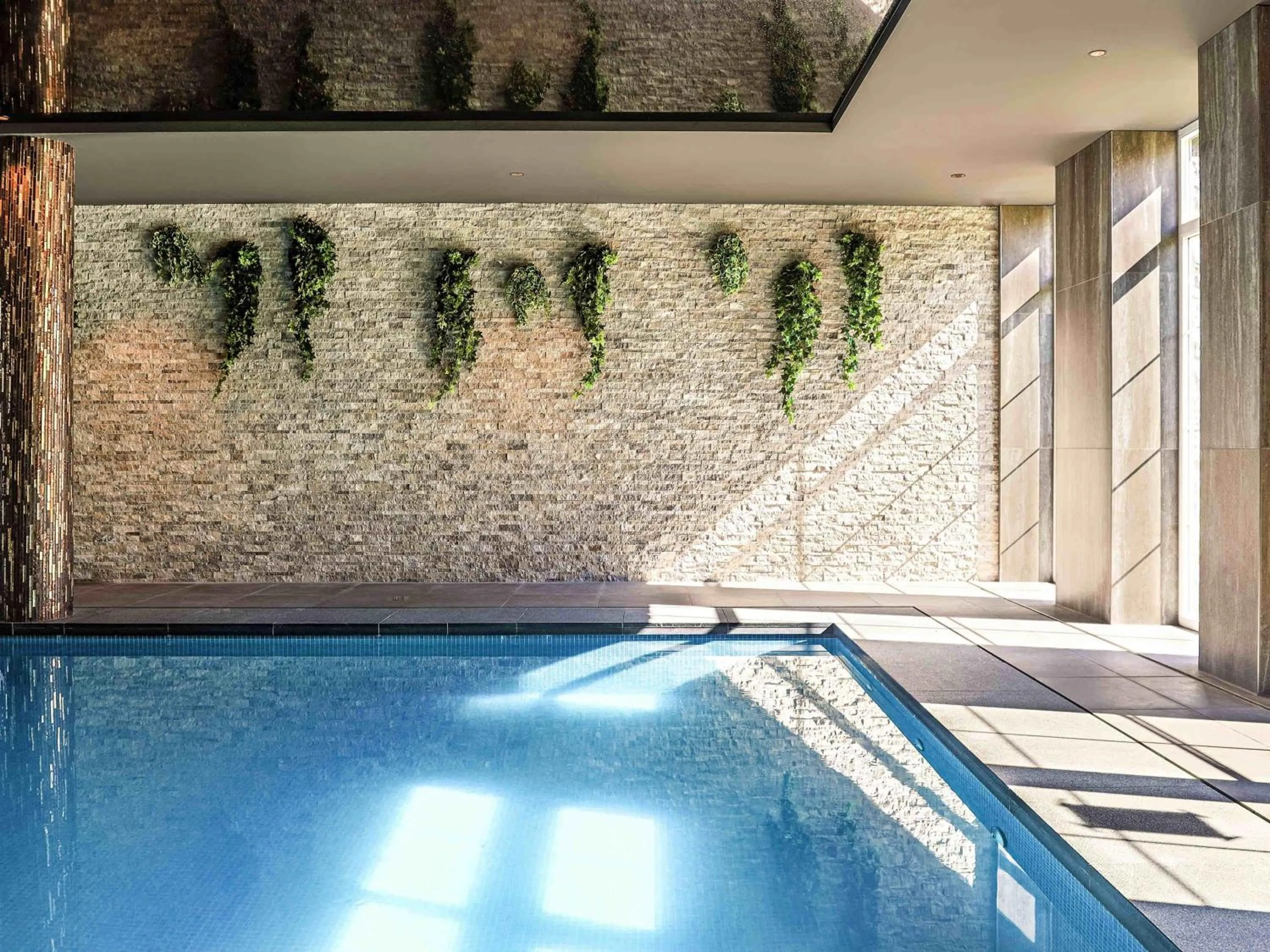 Pool view in Mercure Han-sur-Lesse