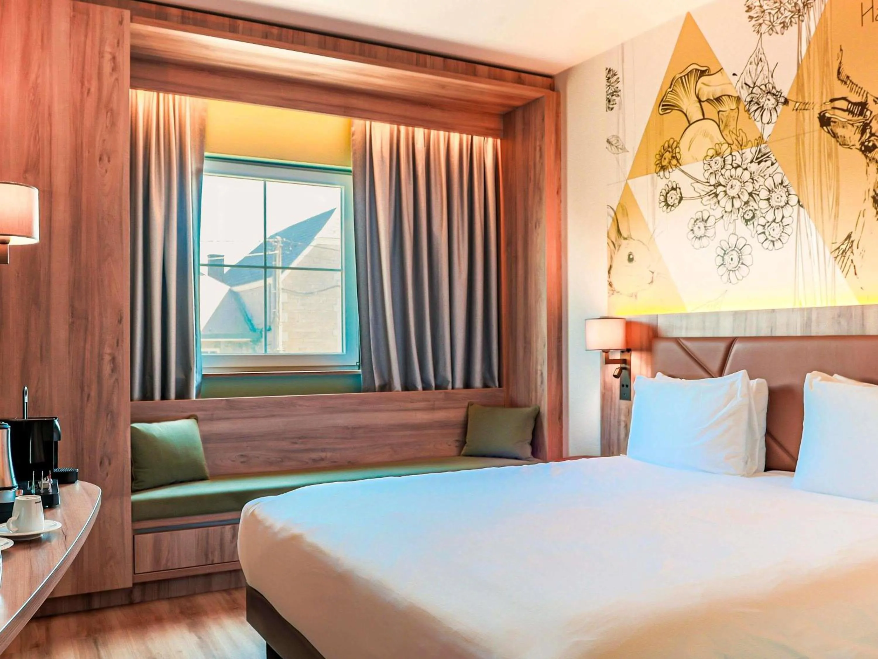 Bedroom, Bed in Mercure Han-sur-Lesse