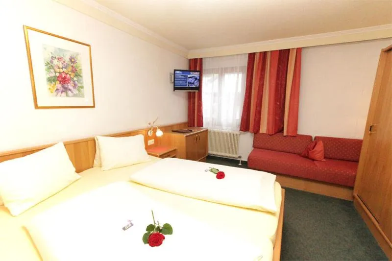 Photo of the whole room, Bed in Hotel Mitterer