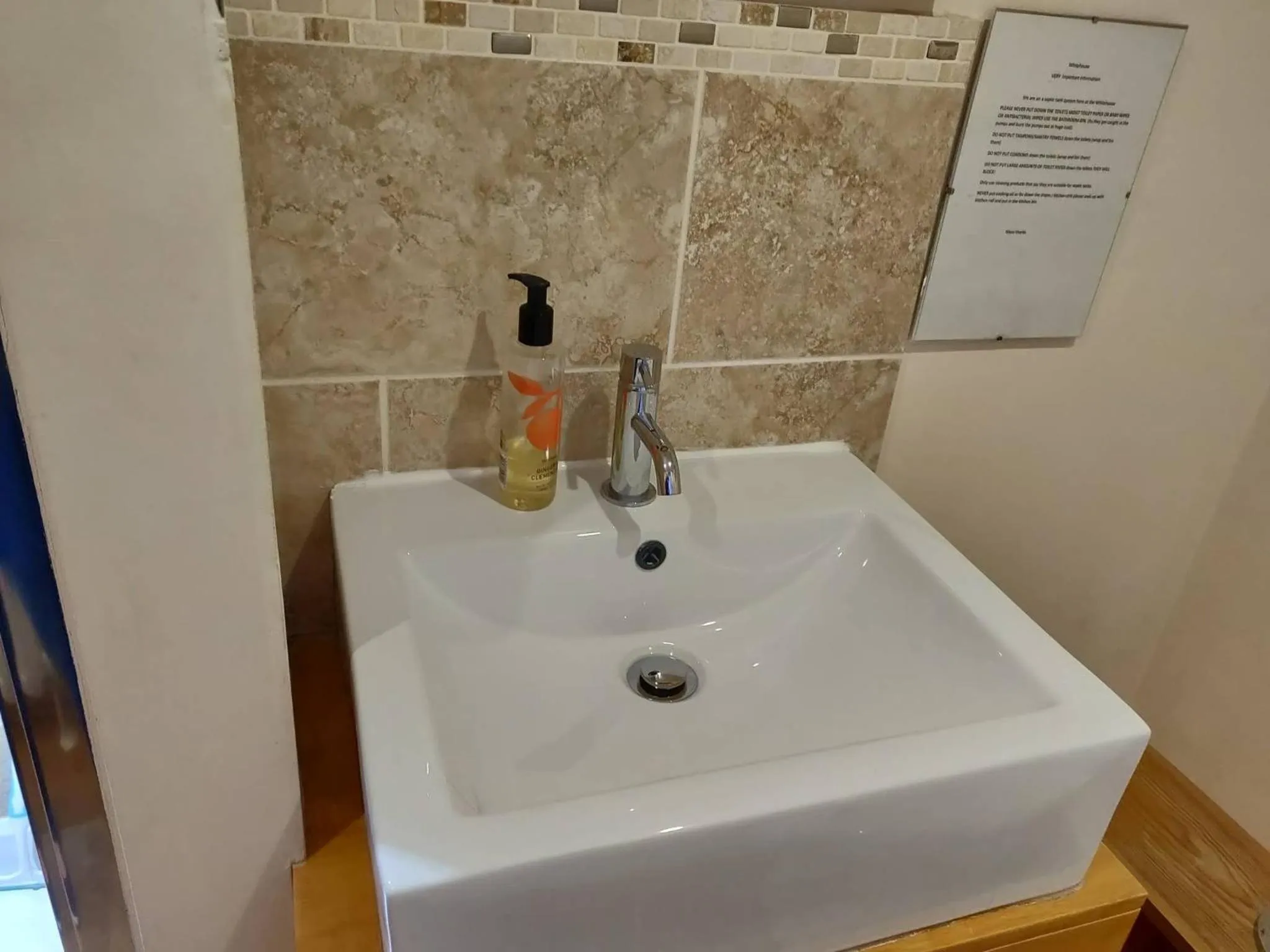 Whitehouse Cottage - Great Paxton