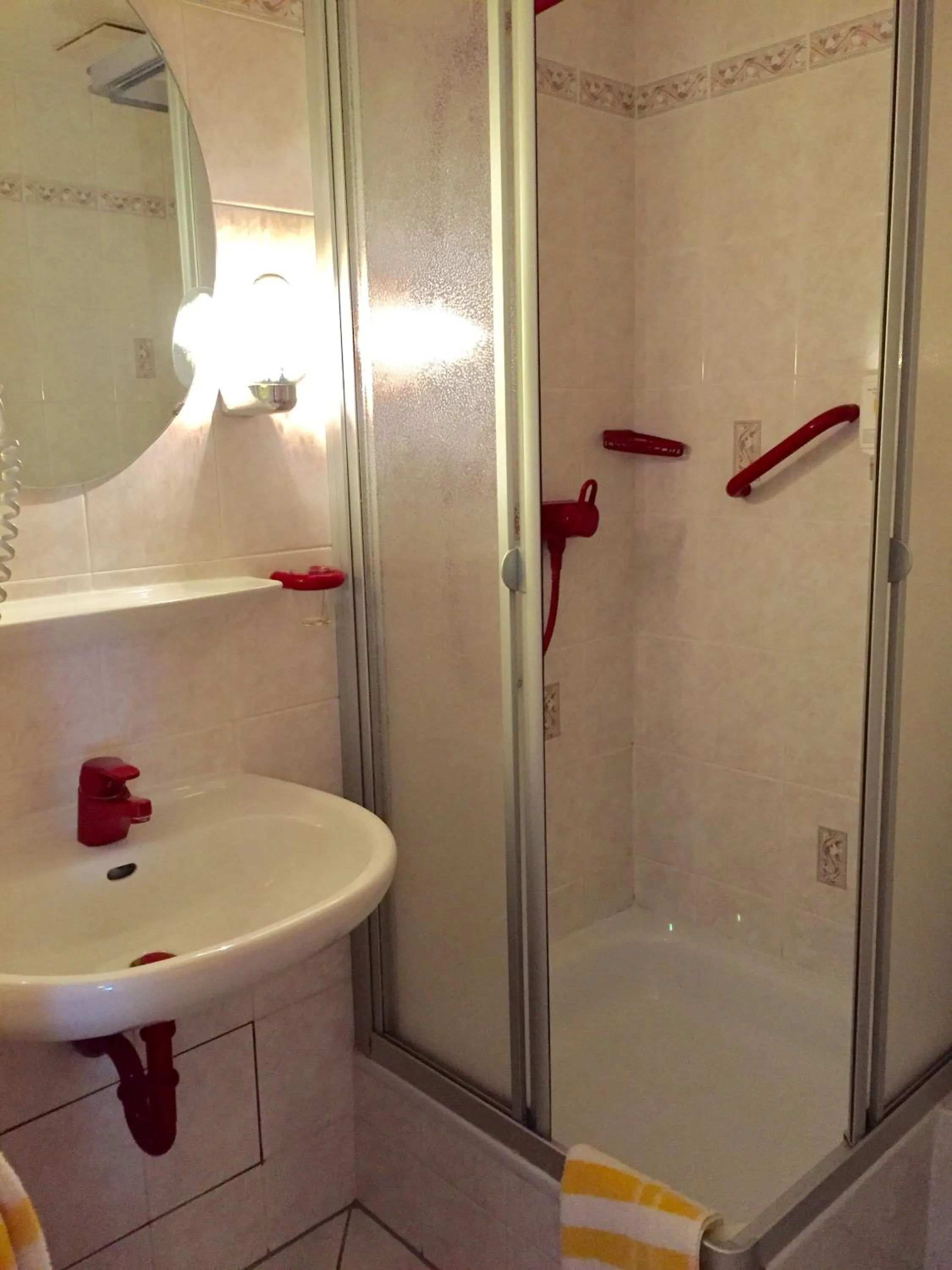 Photo of the whole room in Hotel Kull von Schmidsfelden