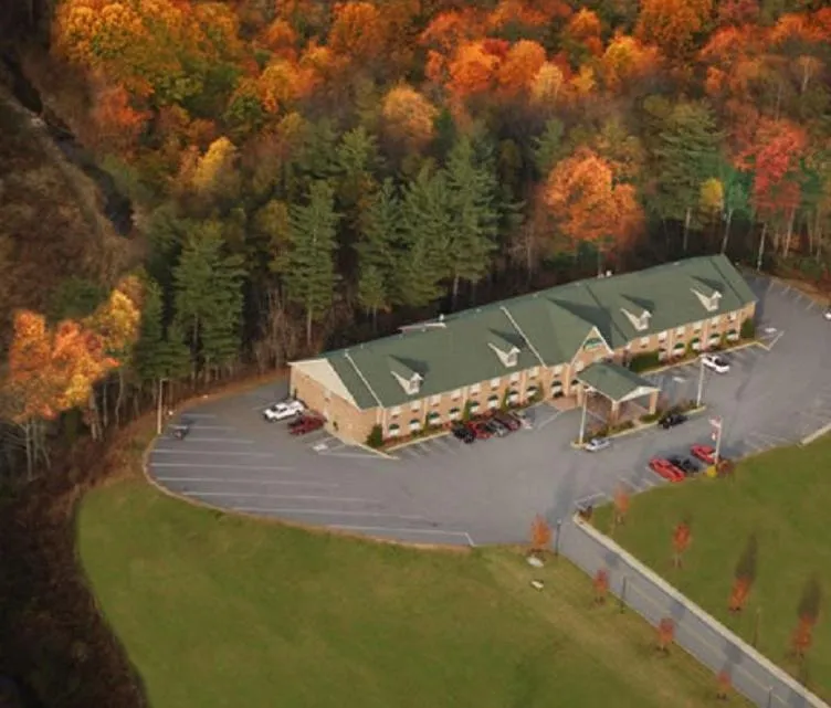Bird's eye view in Mountain Inn & Suites Flat Rock