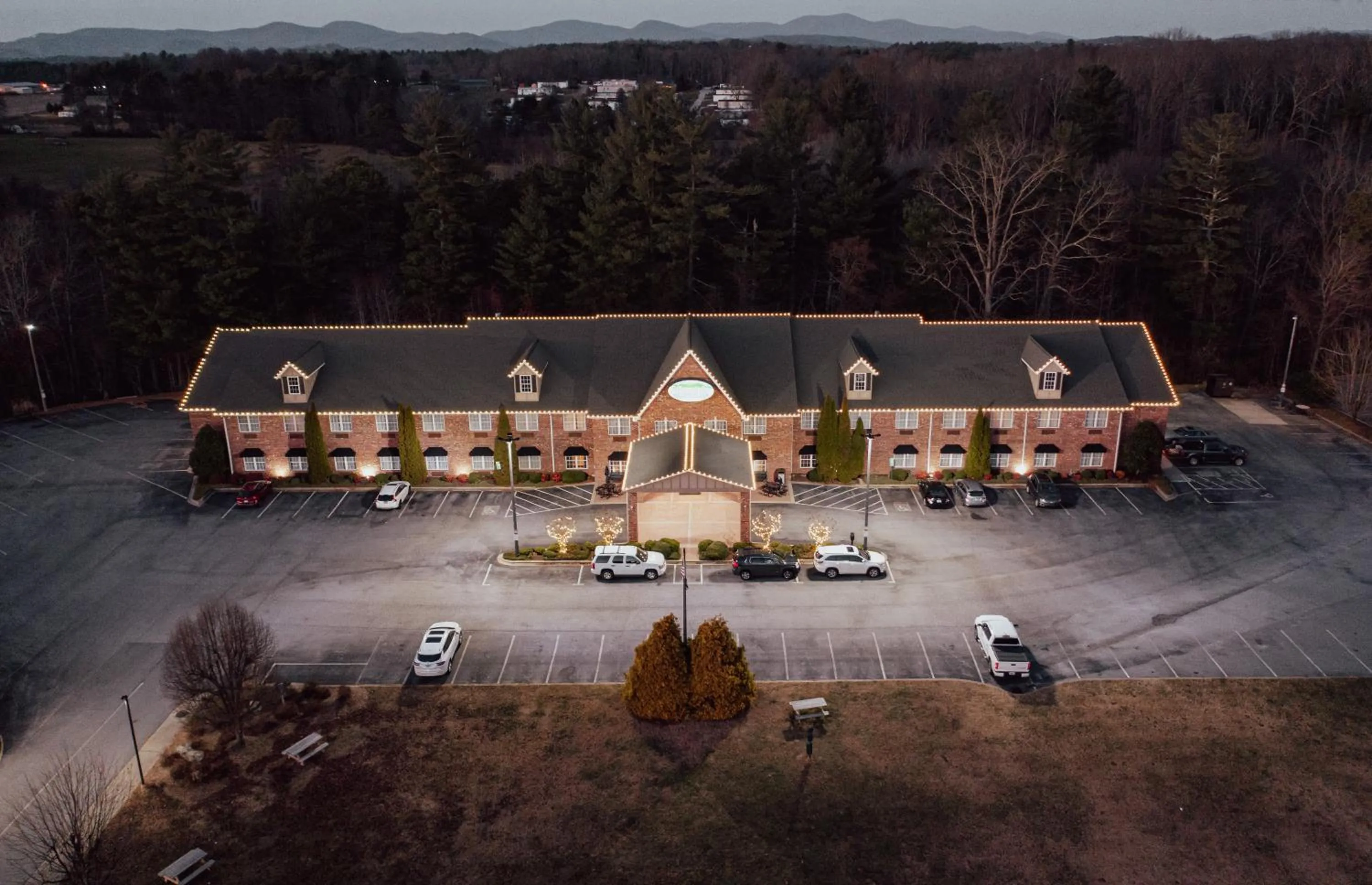 Bird's eye view in Mountain Inn & Suites Flat Rock
