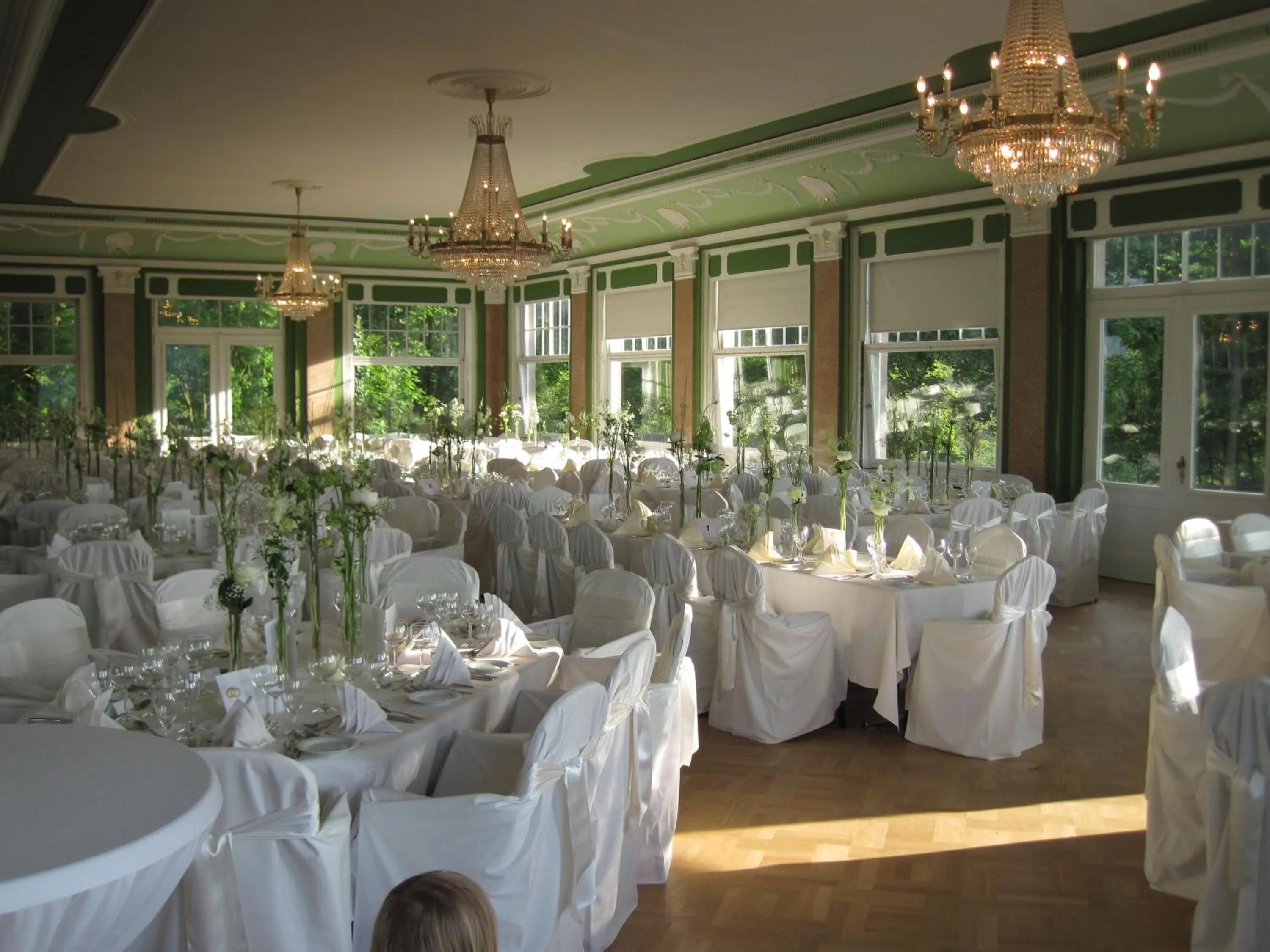 Restaurant/places to eat in Schlosshotel Molkenkur