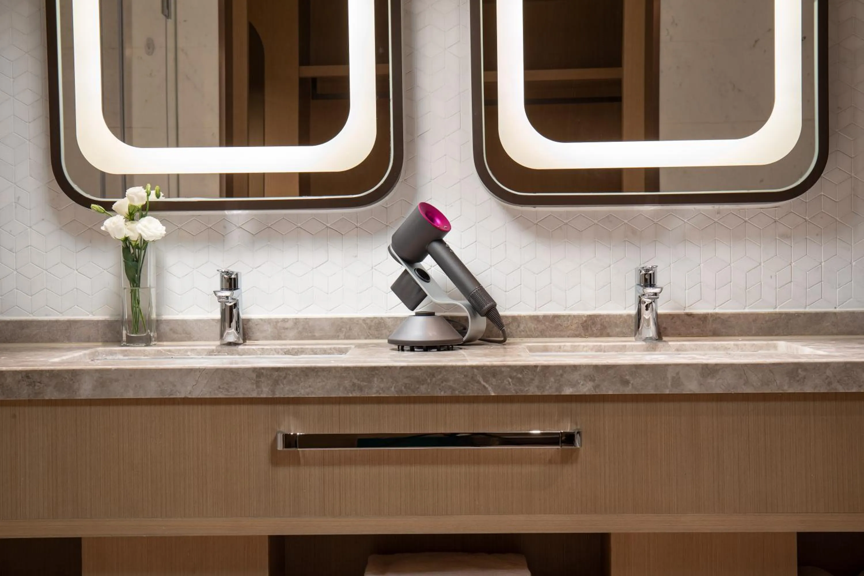 heating in Holiday Inn Wuxi Central Station by IHG