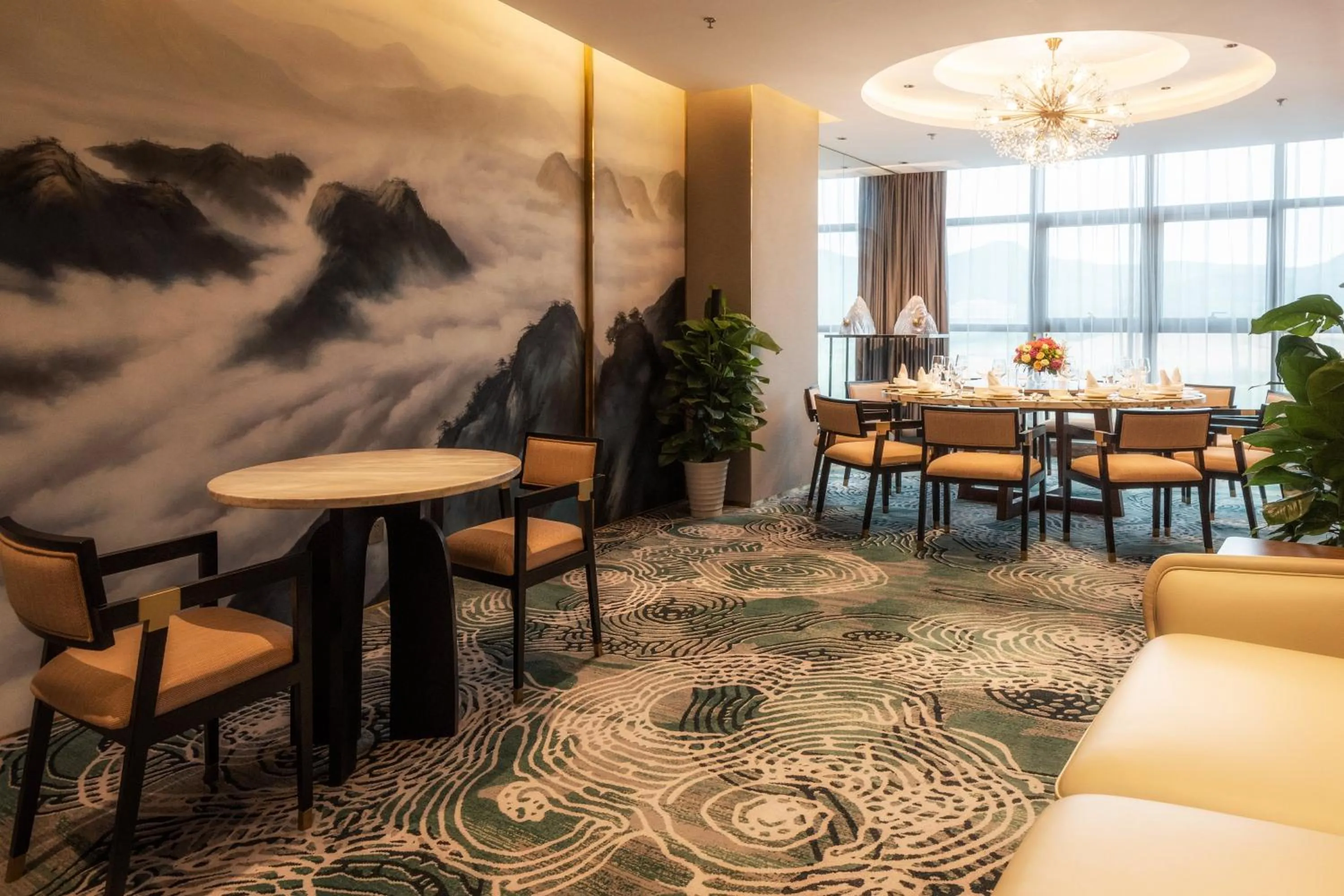 Restaurant/places to eat in Holiday Inn Resort Maoshan Hot-Spring by IHG