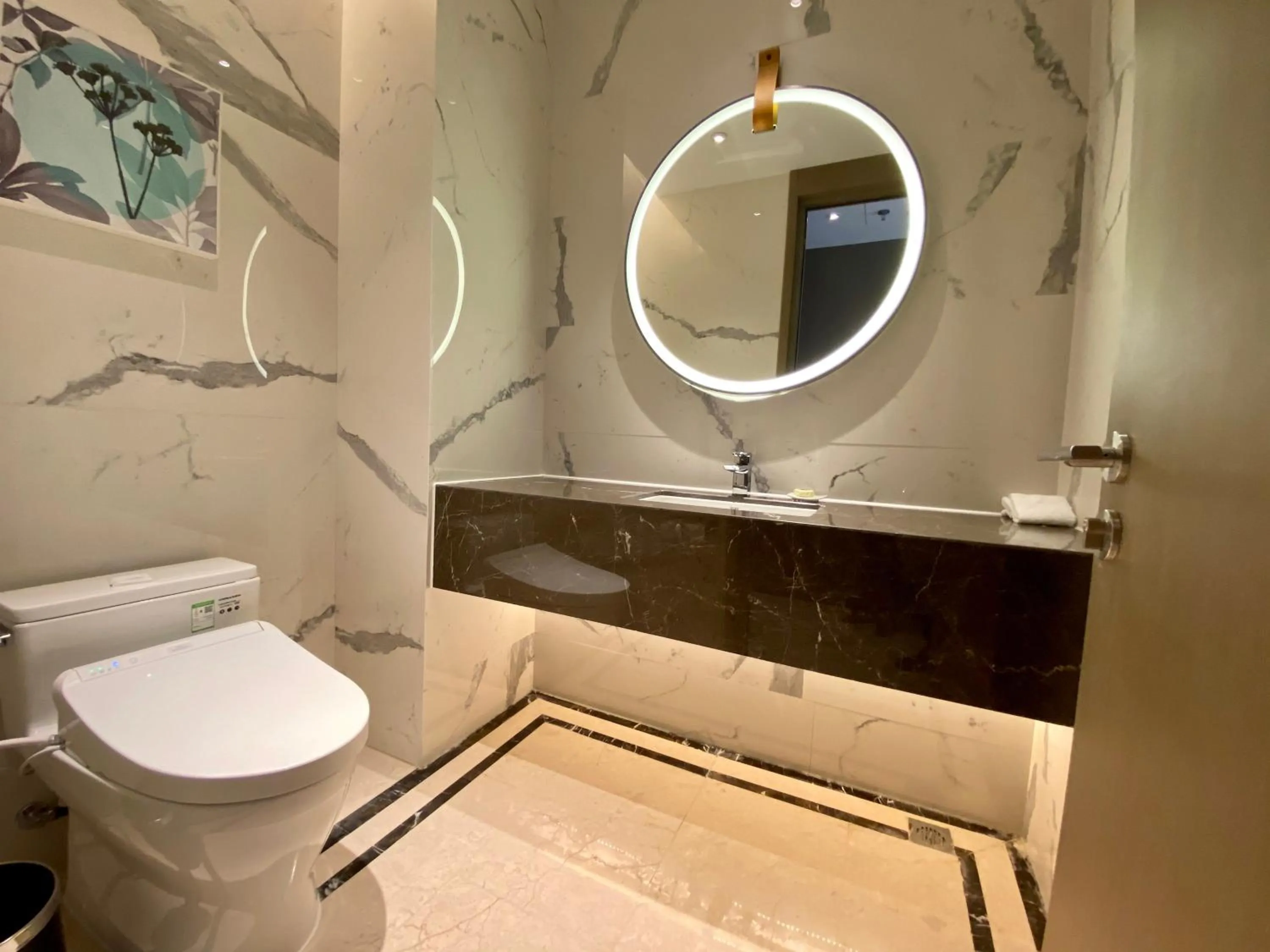 Photo of the whole room in Holiday Inn Resort Maoshan Hot-Spring by IHG