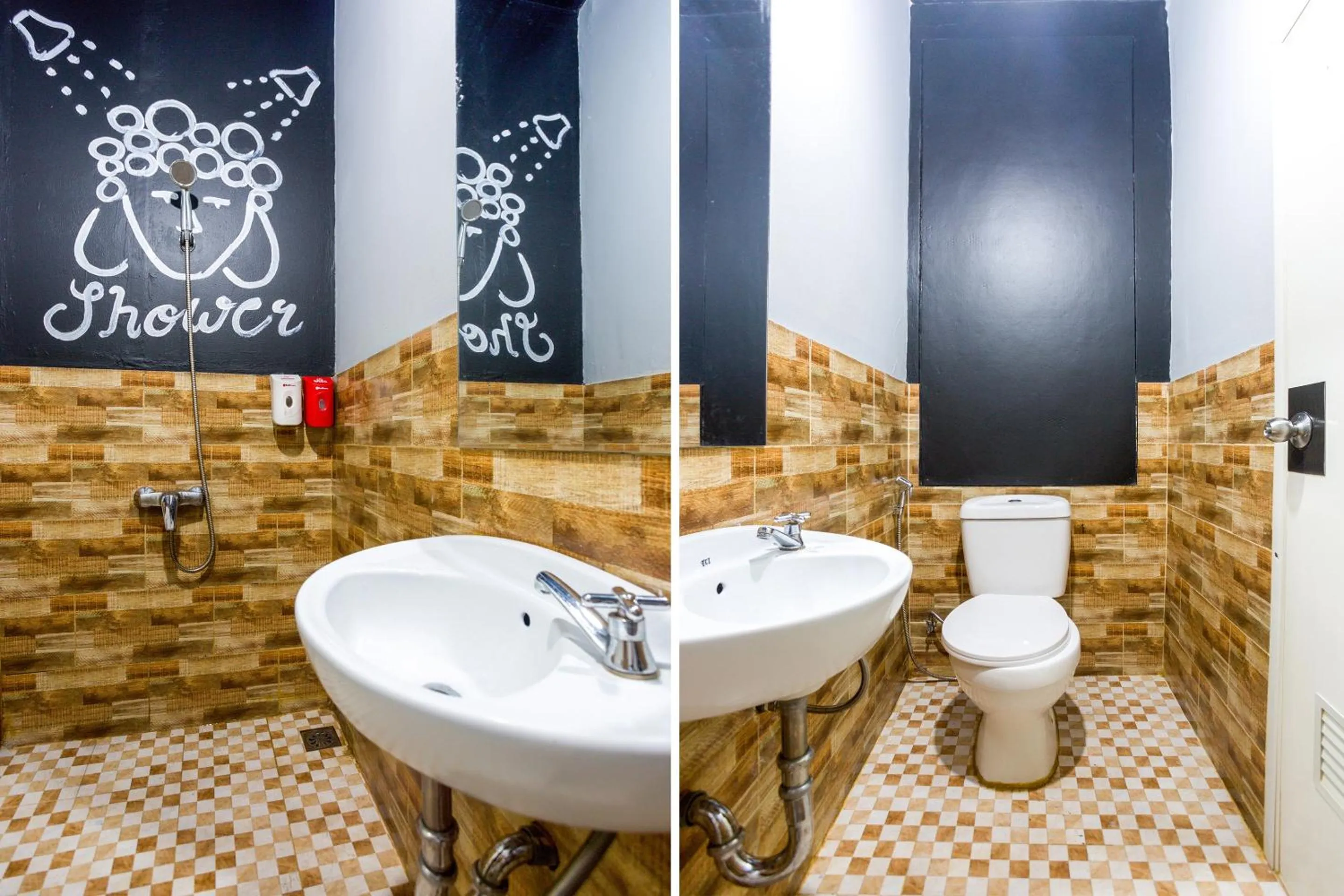 Bathroom in OYO 3785 Kemayoran Residence