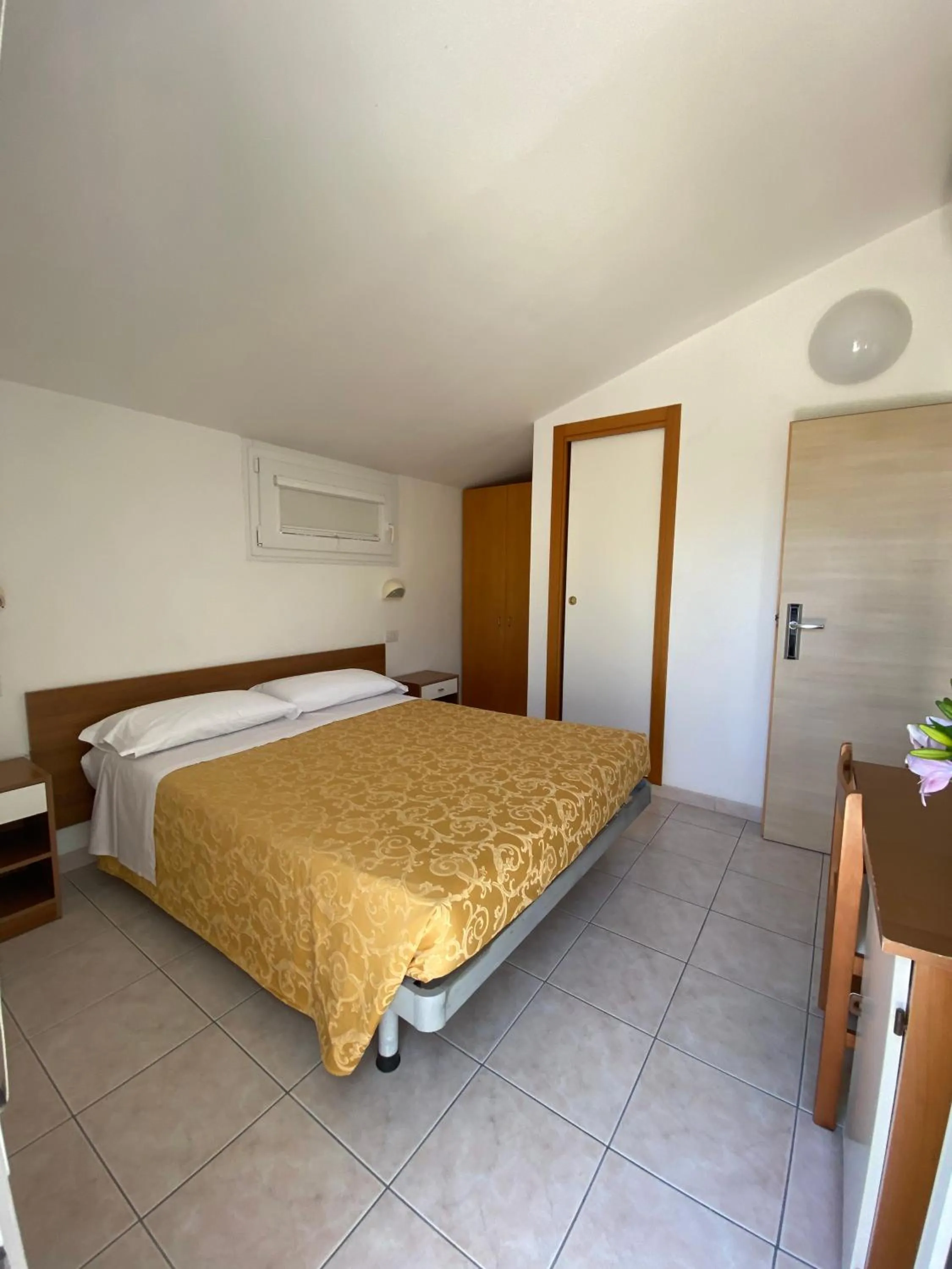 Bed in Albergo Villa Aida