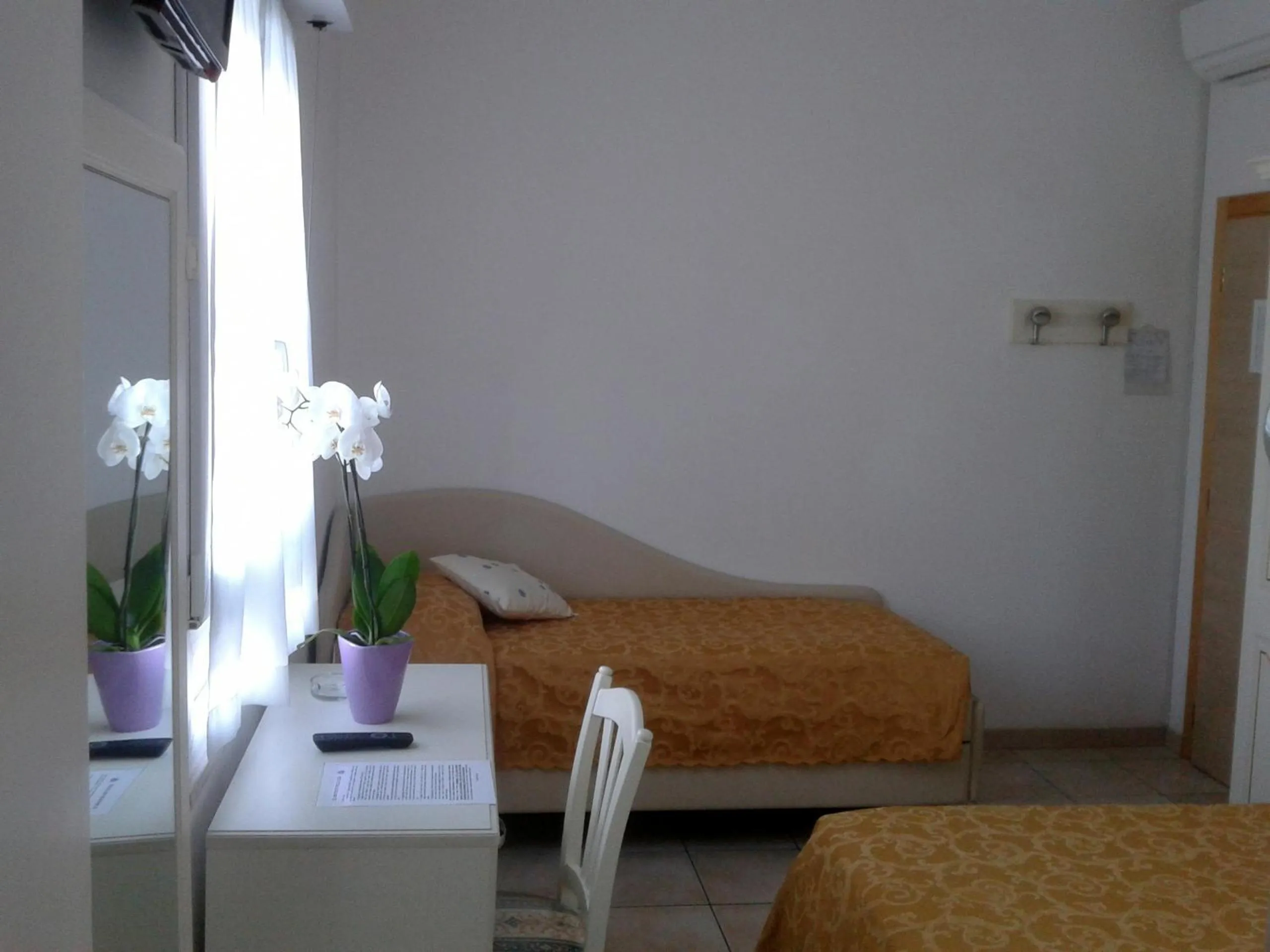 Bed in Albergo Villa Aida