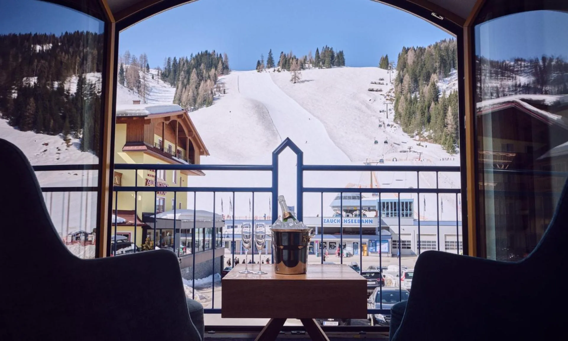 Day in Hotel Enzian by Alpeffect Hotels