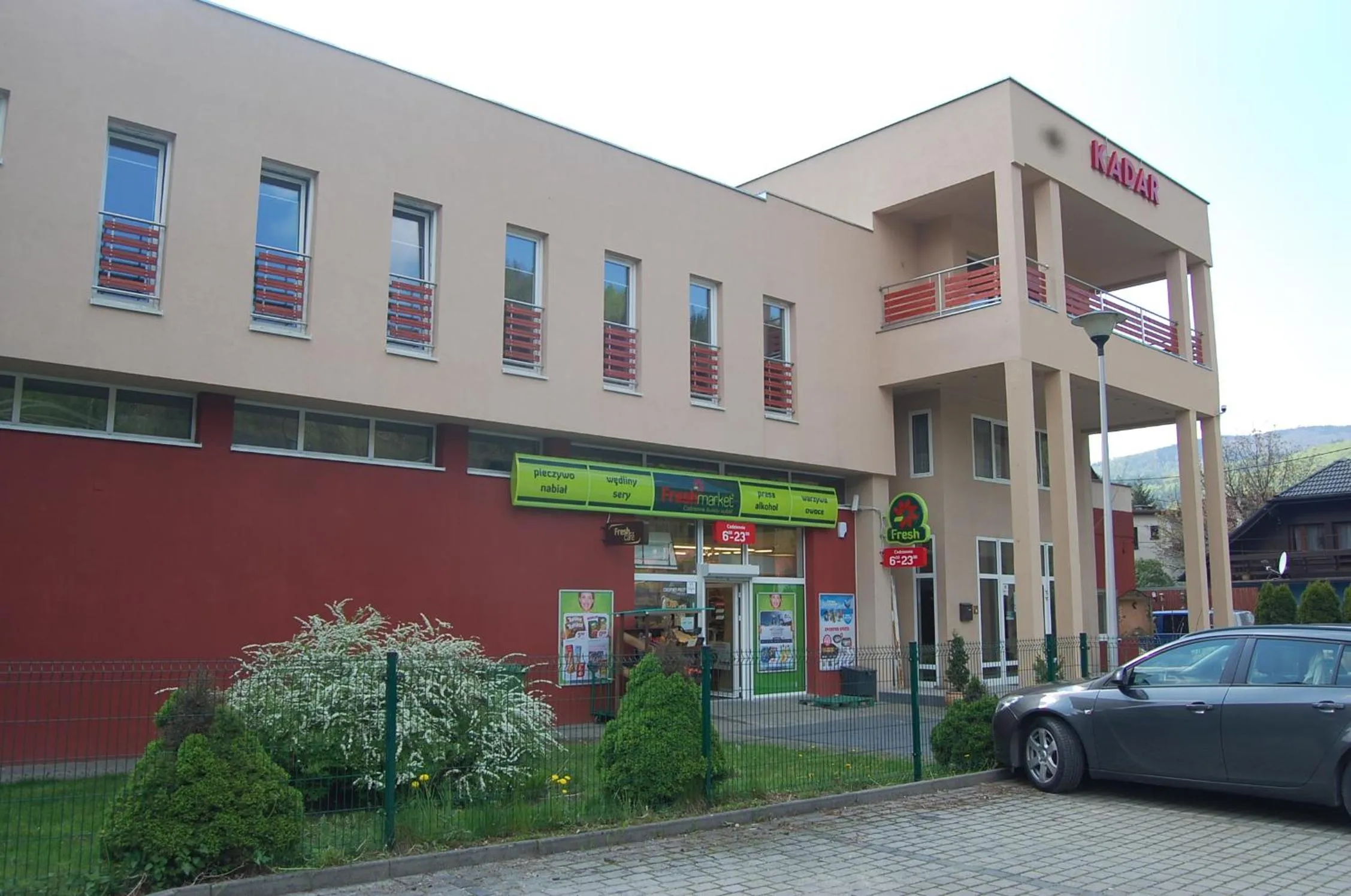Property building in Zajazd Kadar