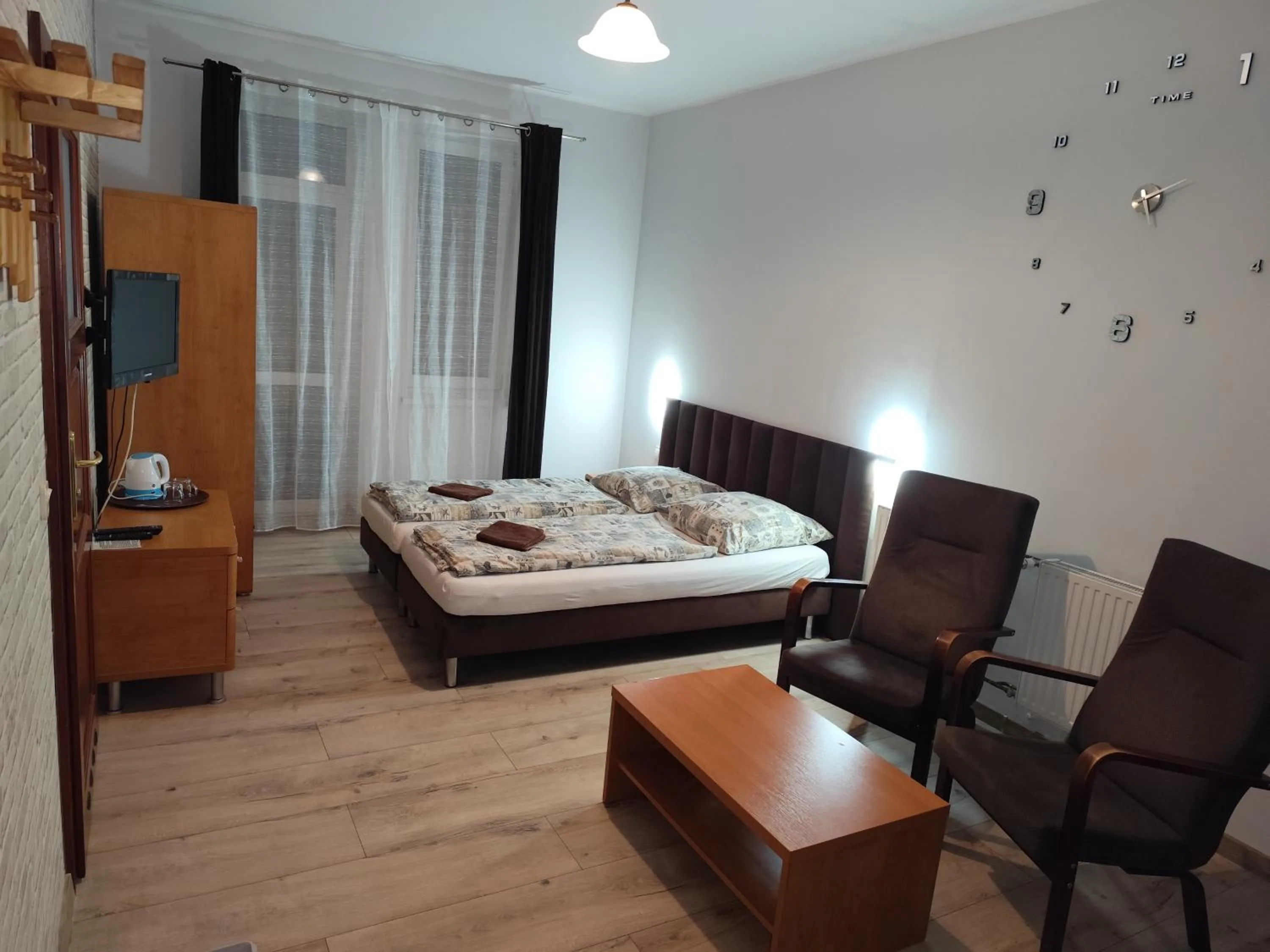 TV and multimedia, Bed in Zajazd Kadar