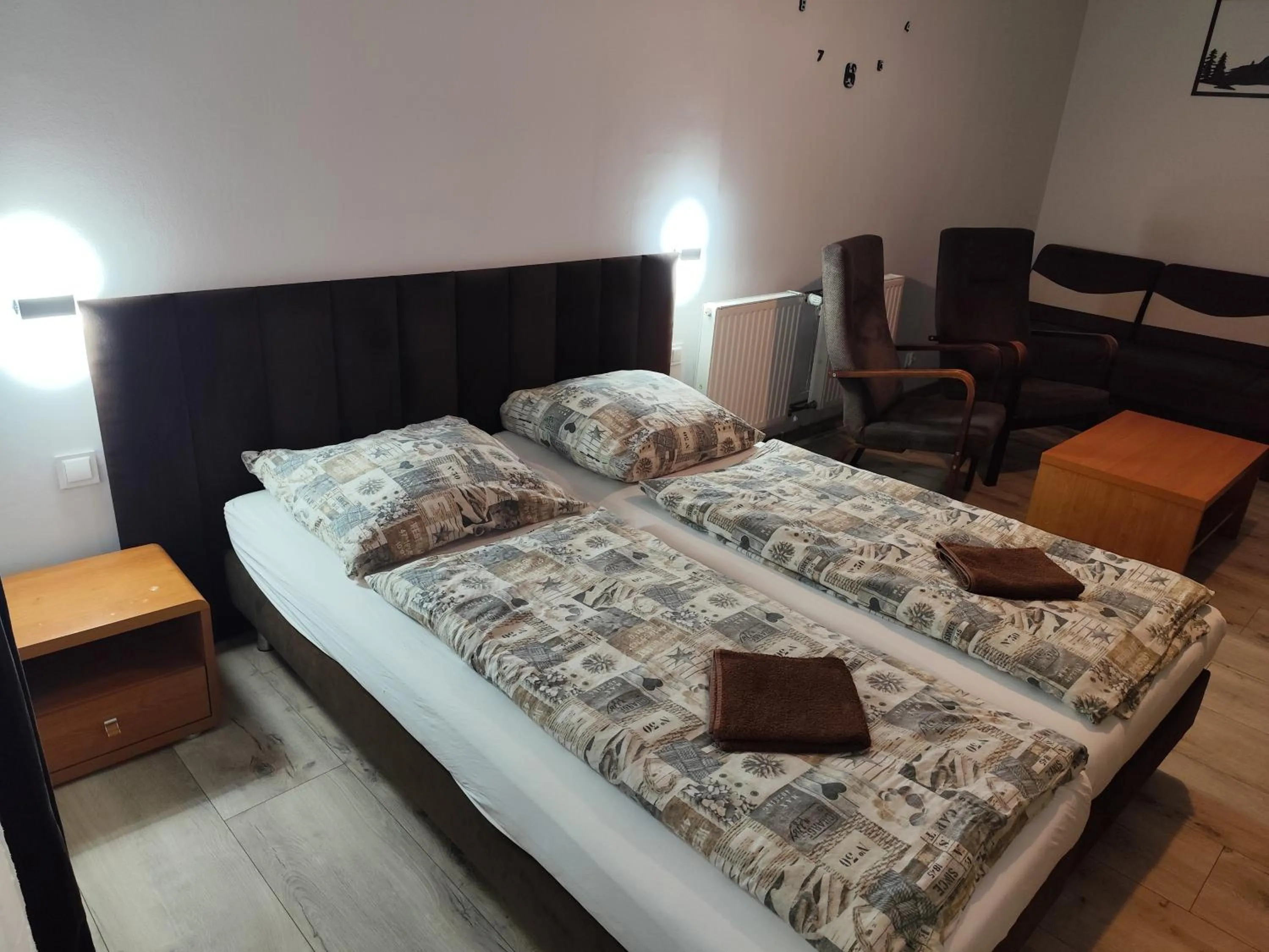 Photo of the whole room, Bed in Zajazd Kadar