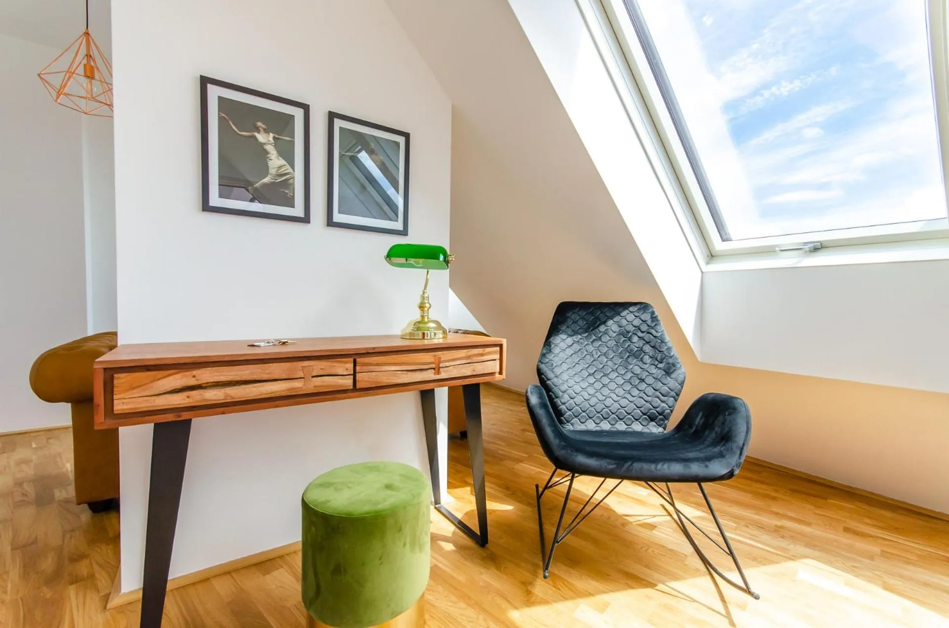 Business facilities in Grand Quarters City Residence