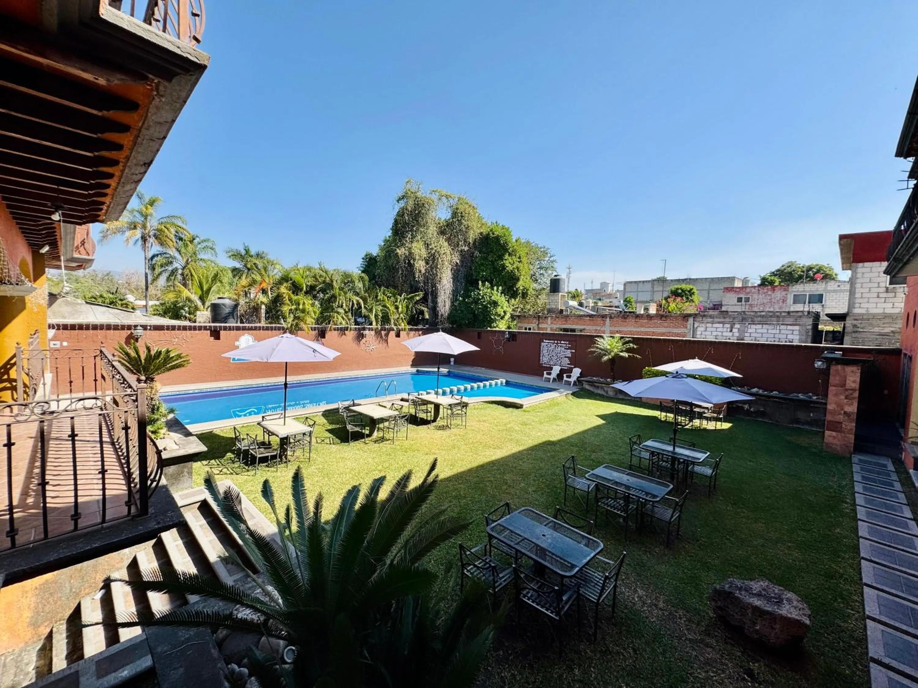Swimming pool in Hotel Cabañas Santa Cruz