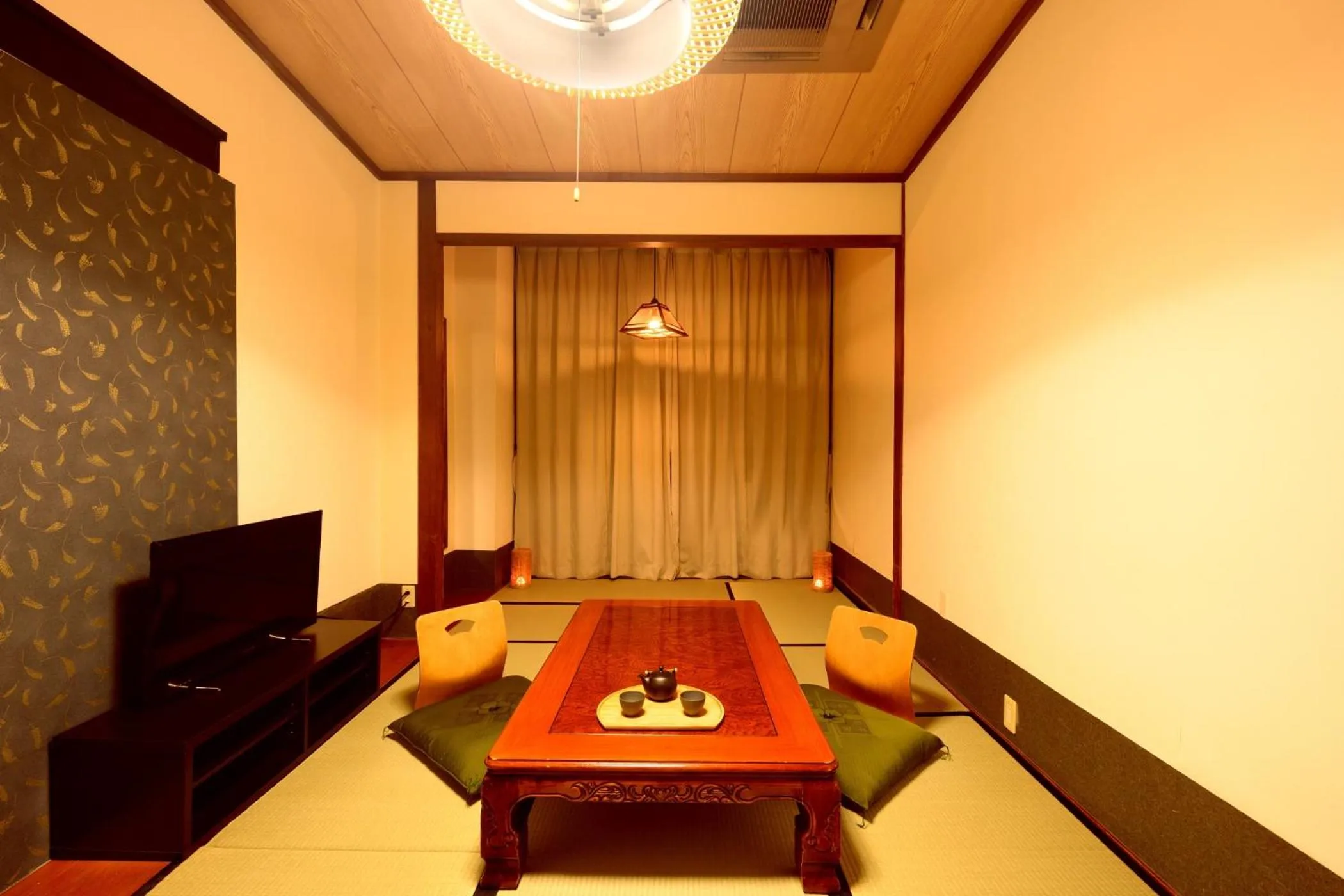 Photo of the whole room in Ooedo Onsen Monogatari Premium Hotel Fugetsu
